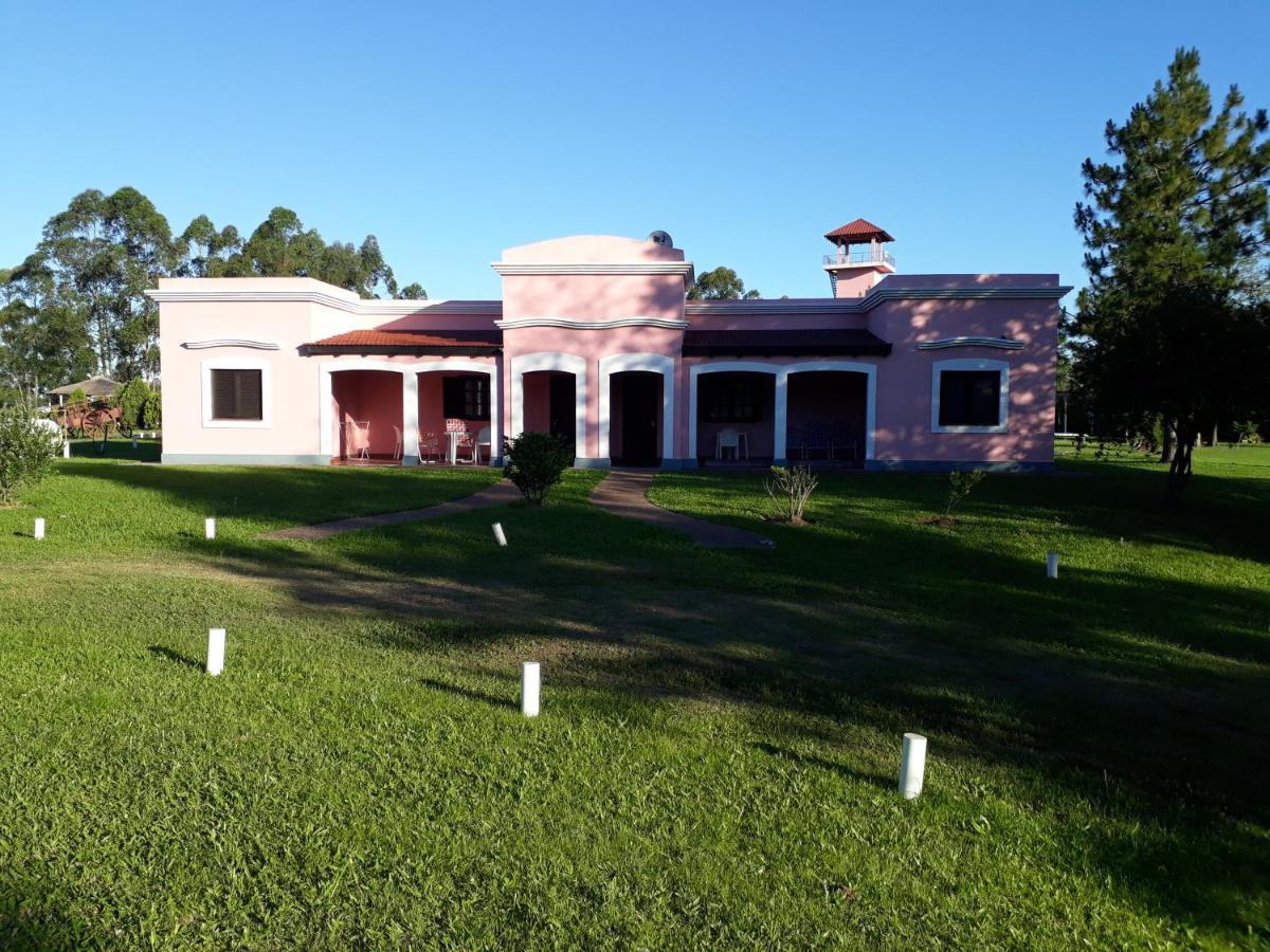 Las Achiras, Casas de Campo