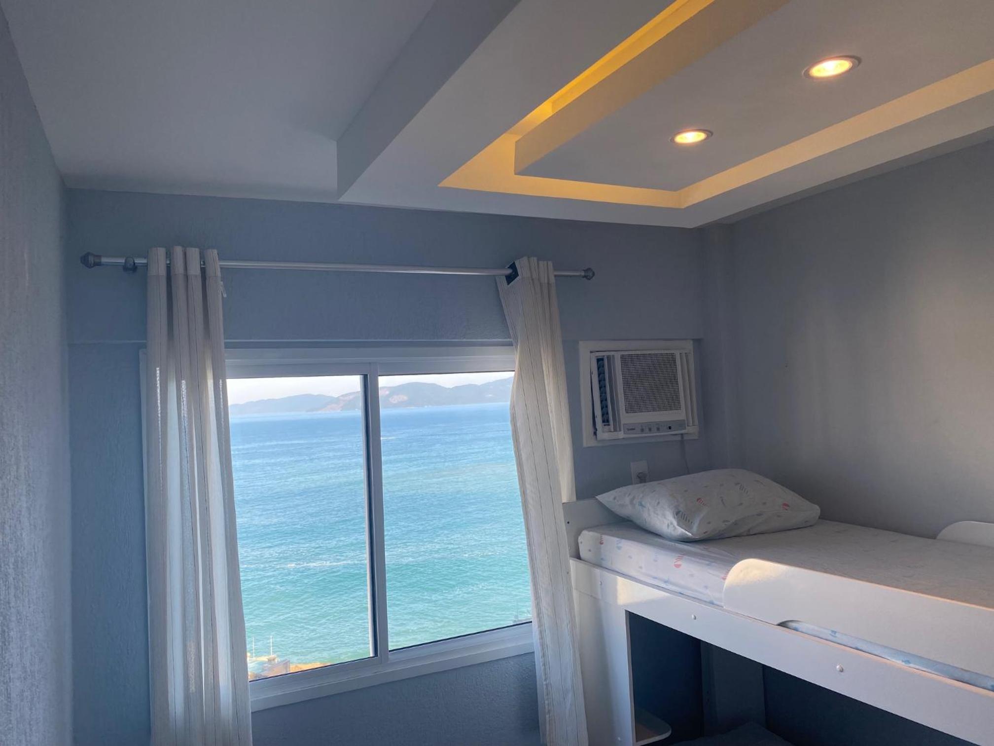 Porto Real Suites - Apto com vista para o mar e lazer de resort