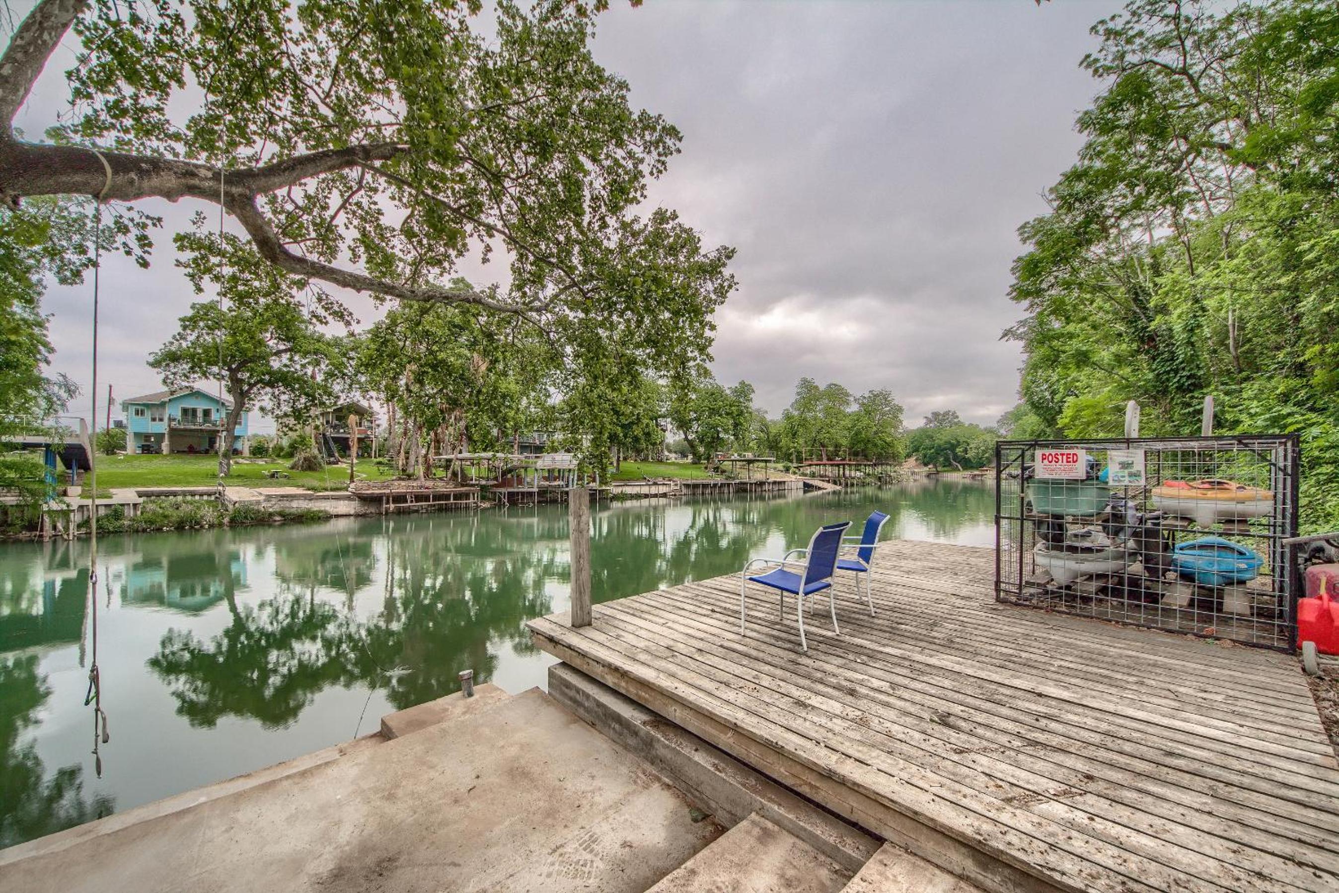 LD 1683 Texas River Haus