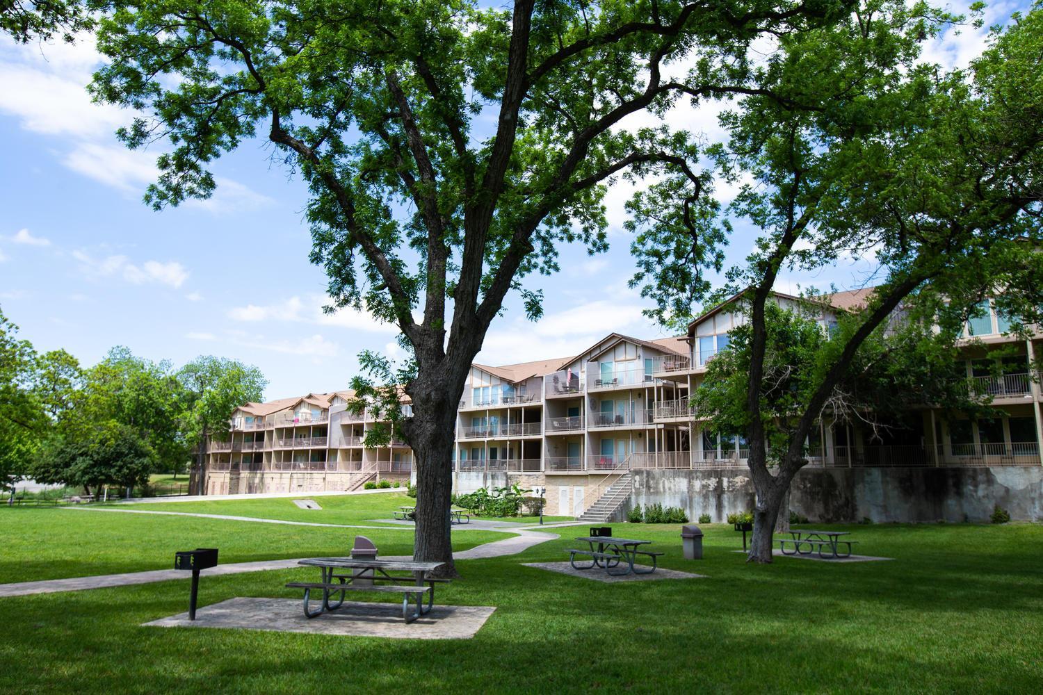 Hotel Urban Bungalow WW C301 - Image 1