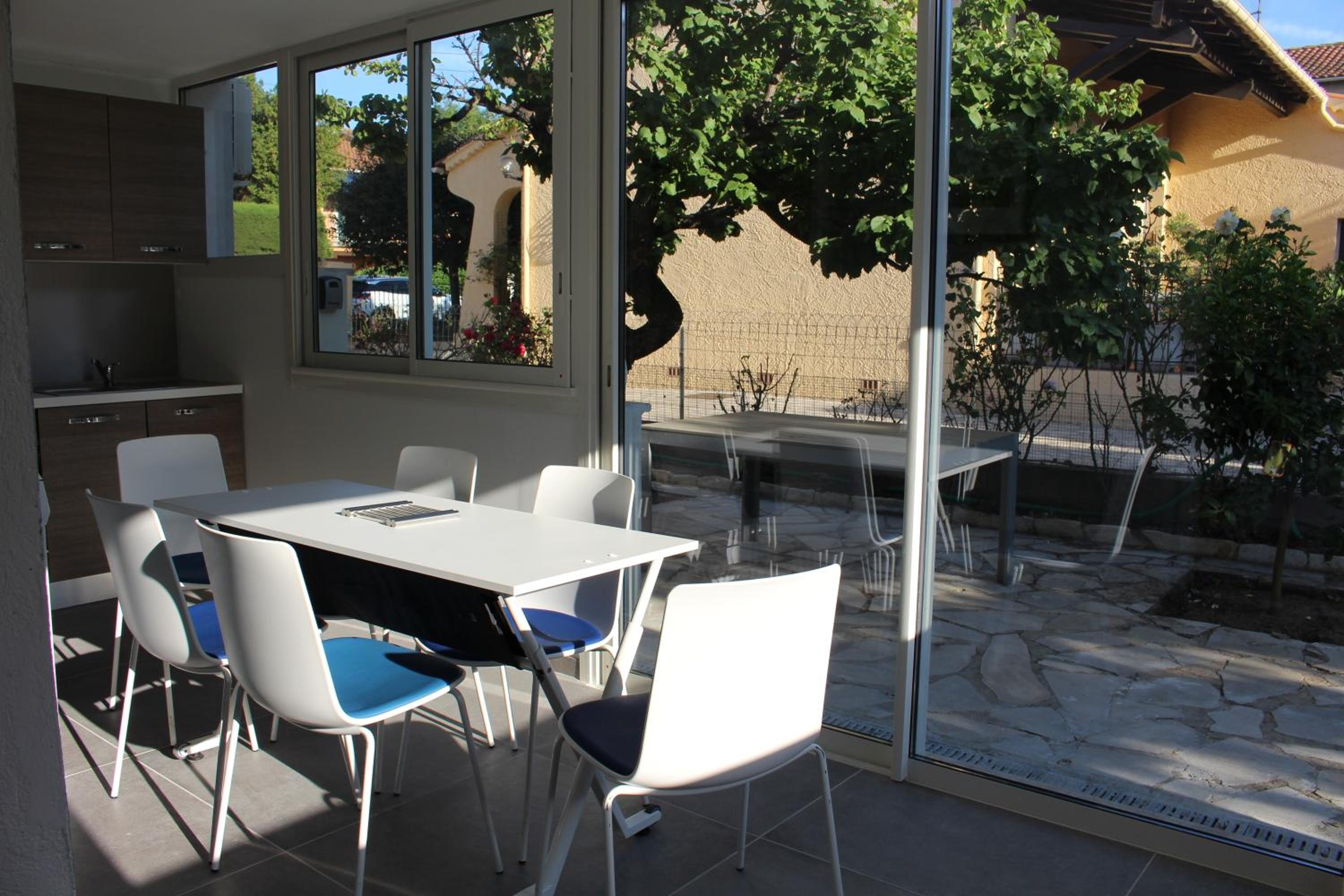 RESIDENCE INAYA view 3