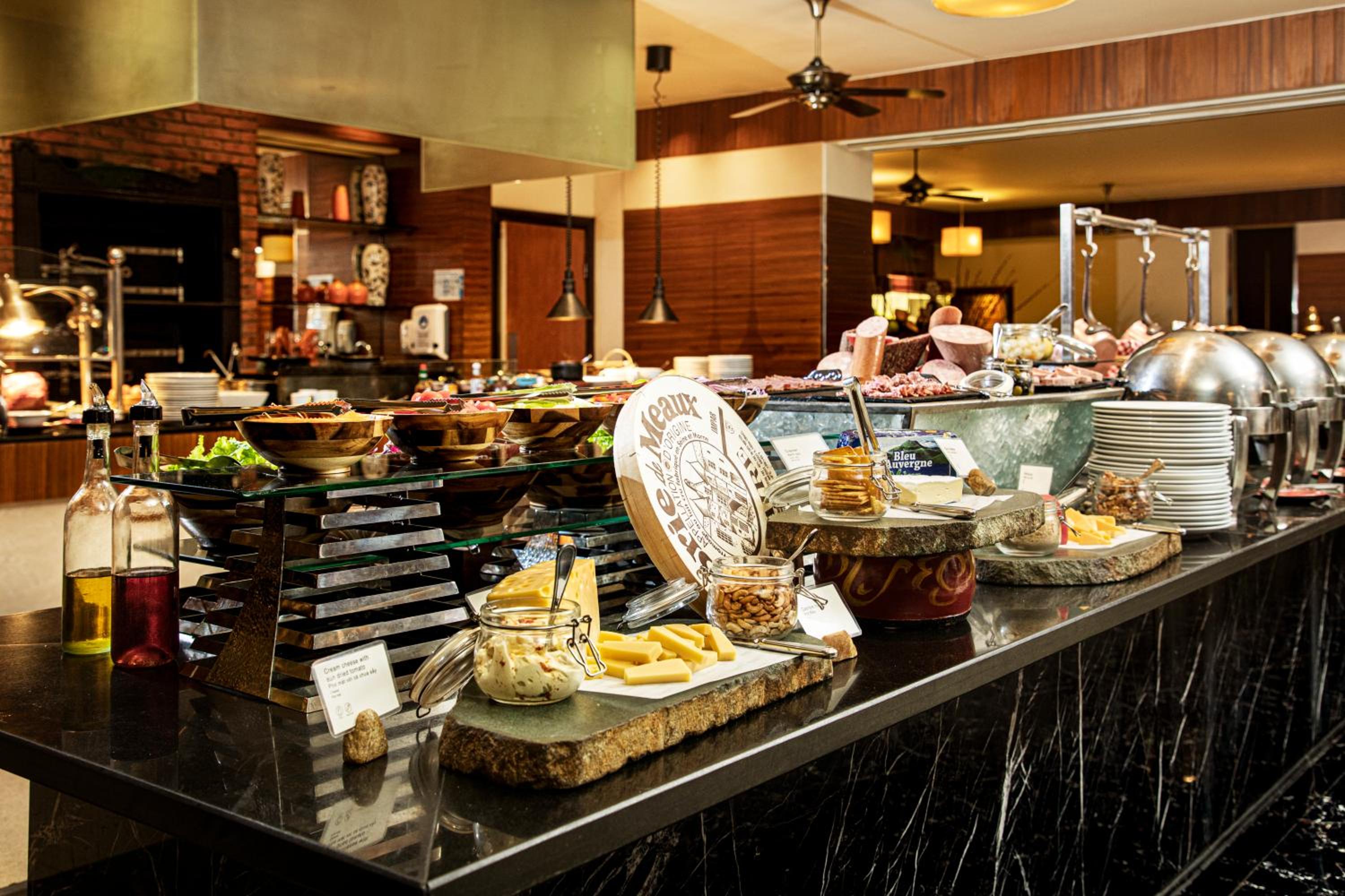 InterContinental Hanoi Westlake by IHG 159