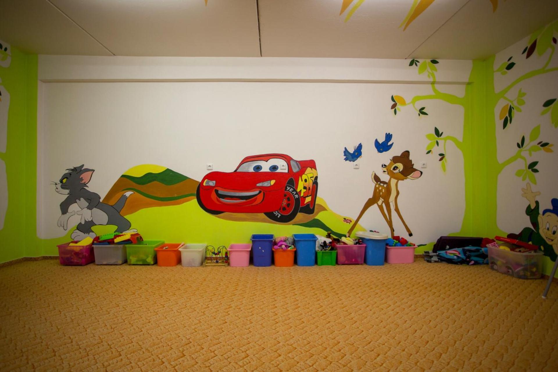 Photo 24
