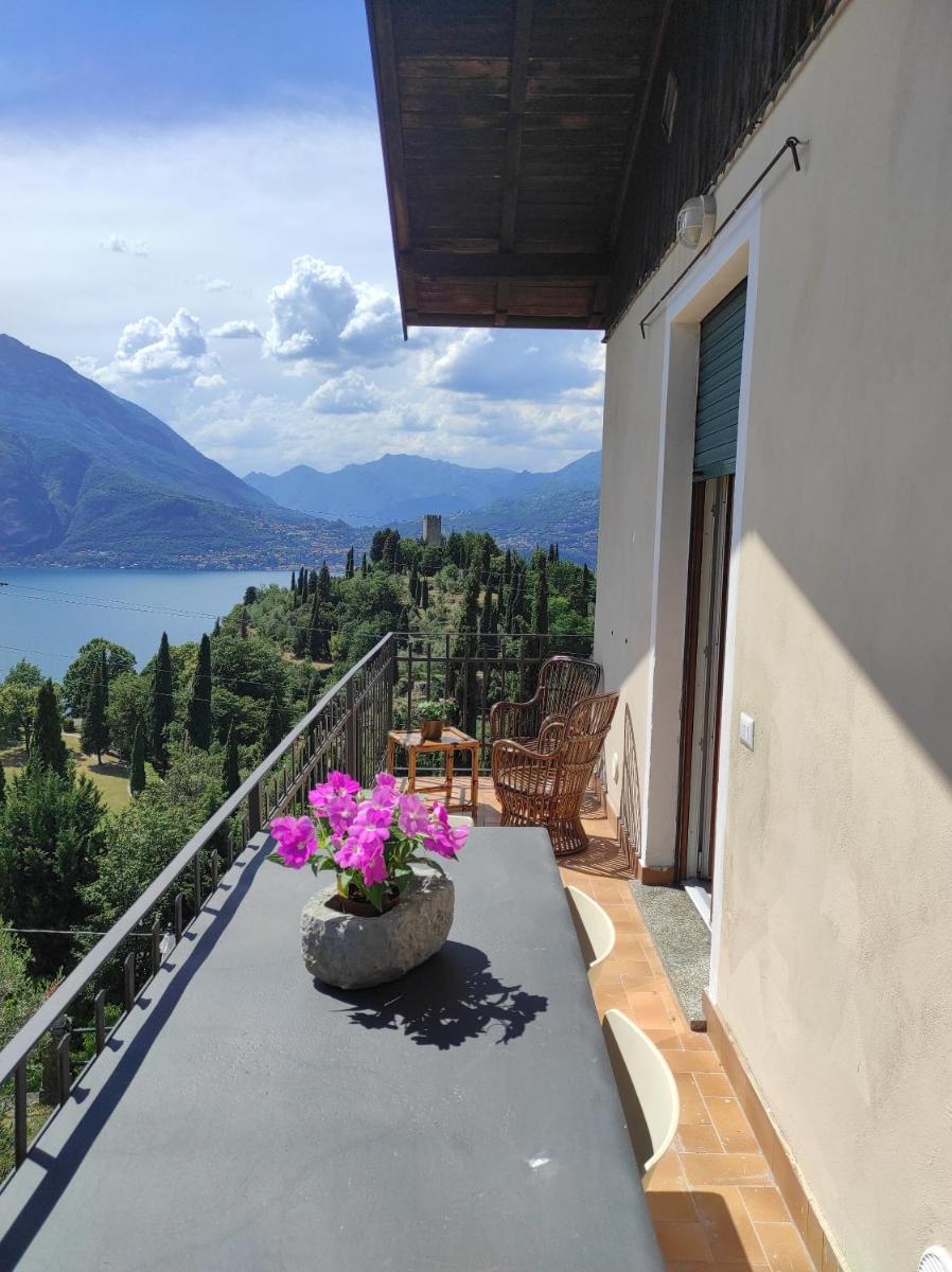 Varenna Castle Amazing lake view view 5