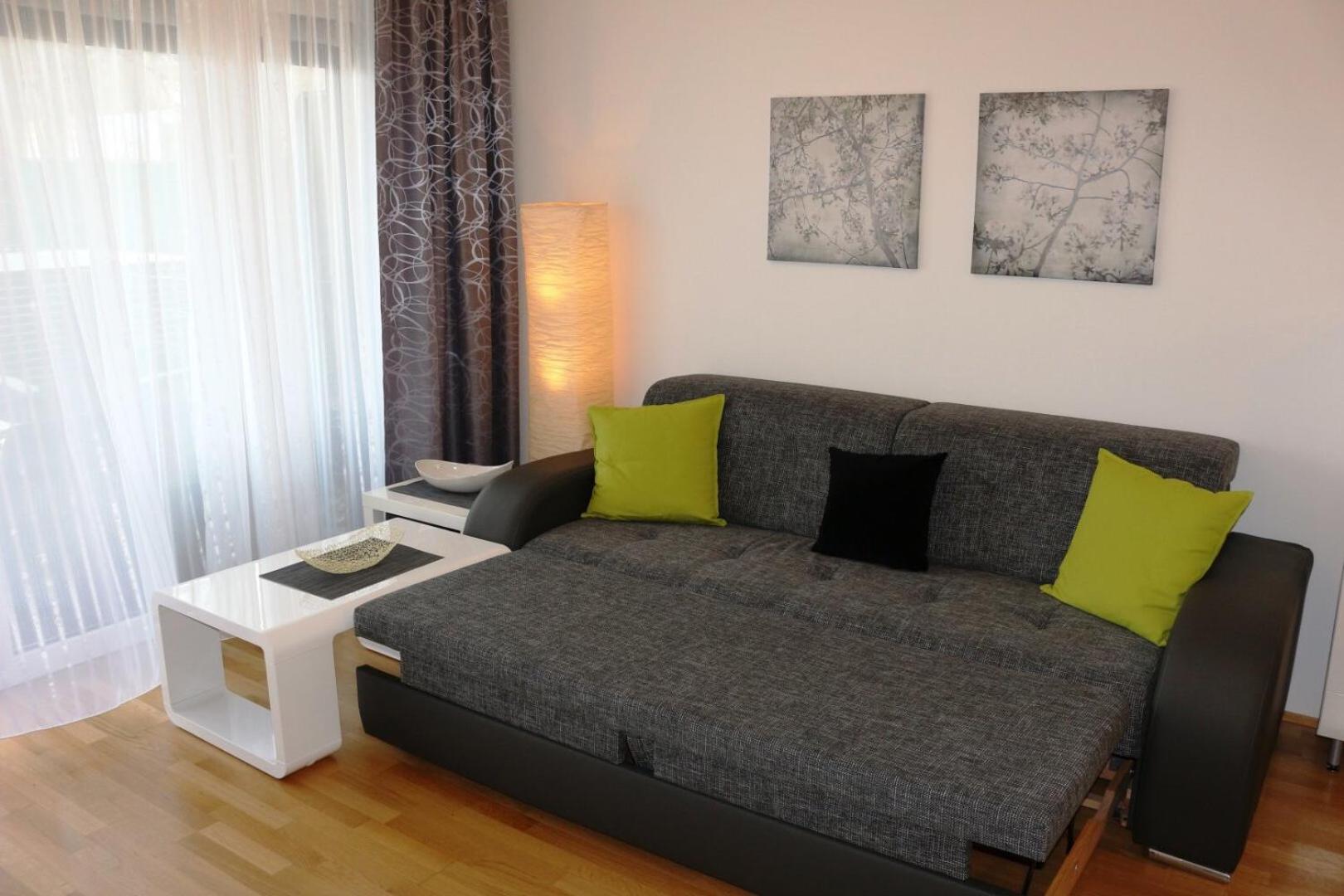 Modern Danube Apartment Vienna