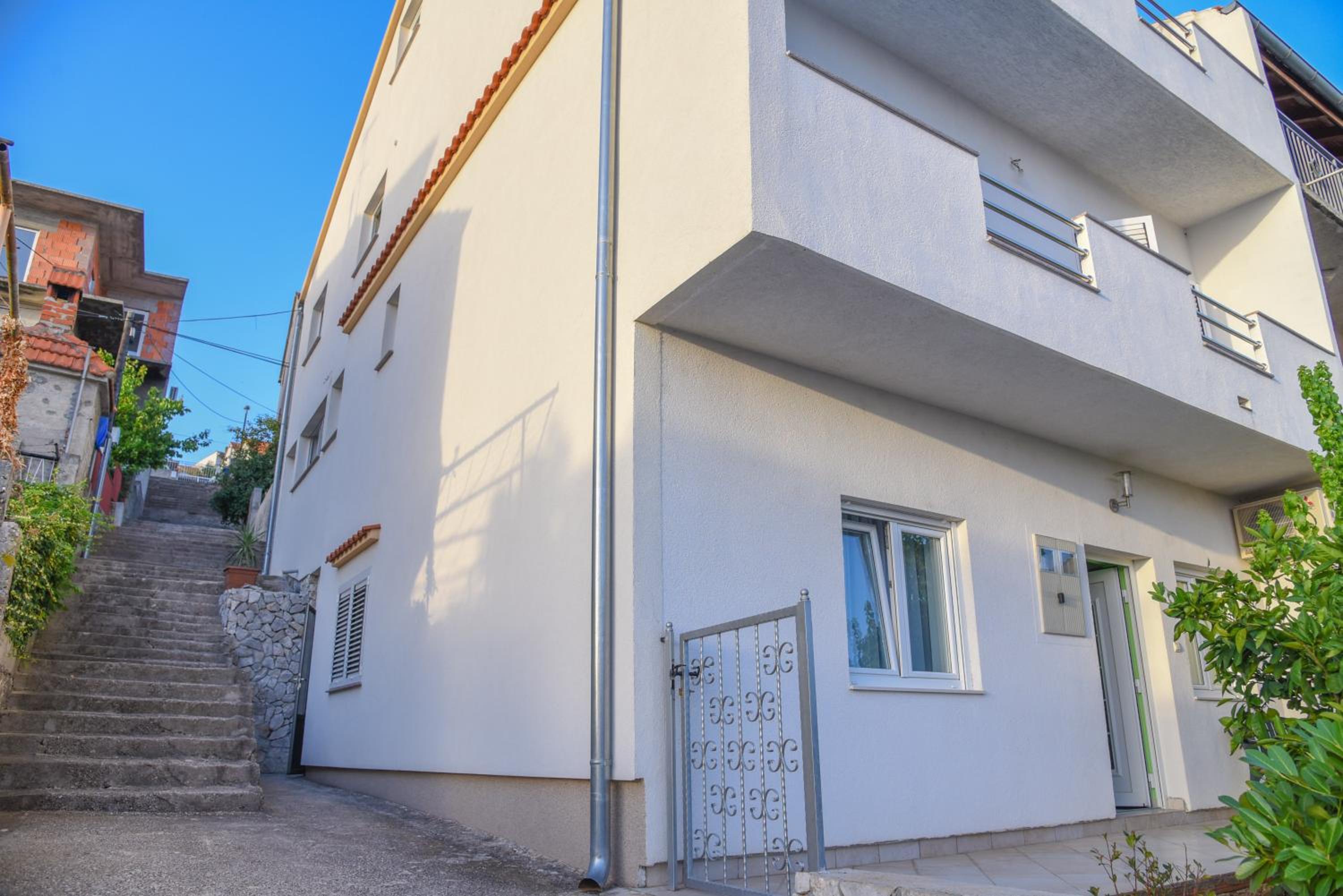 Bugenvilija apartment view 4