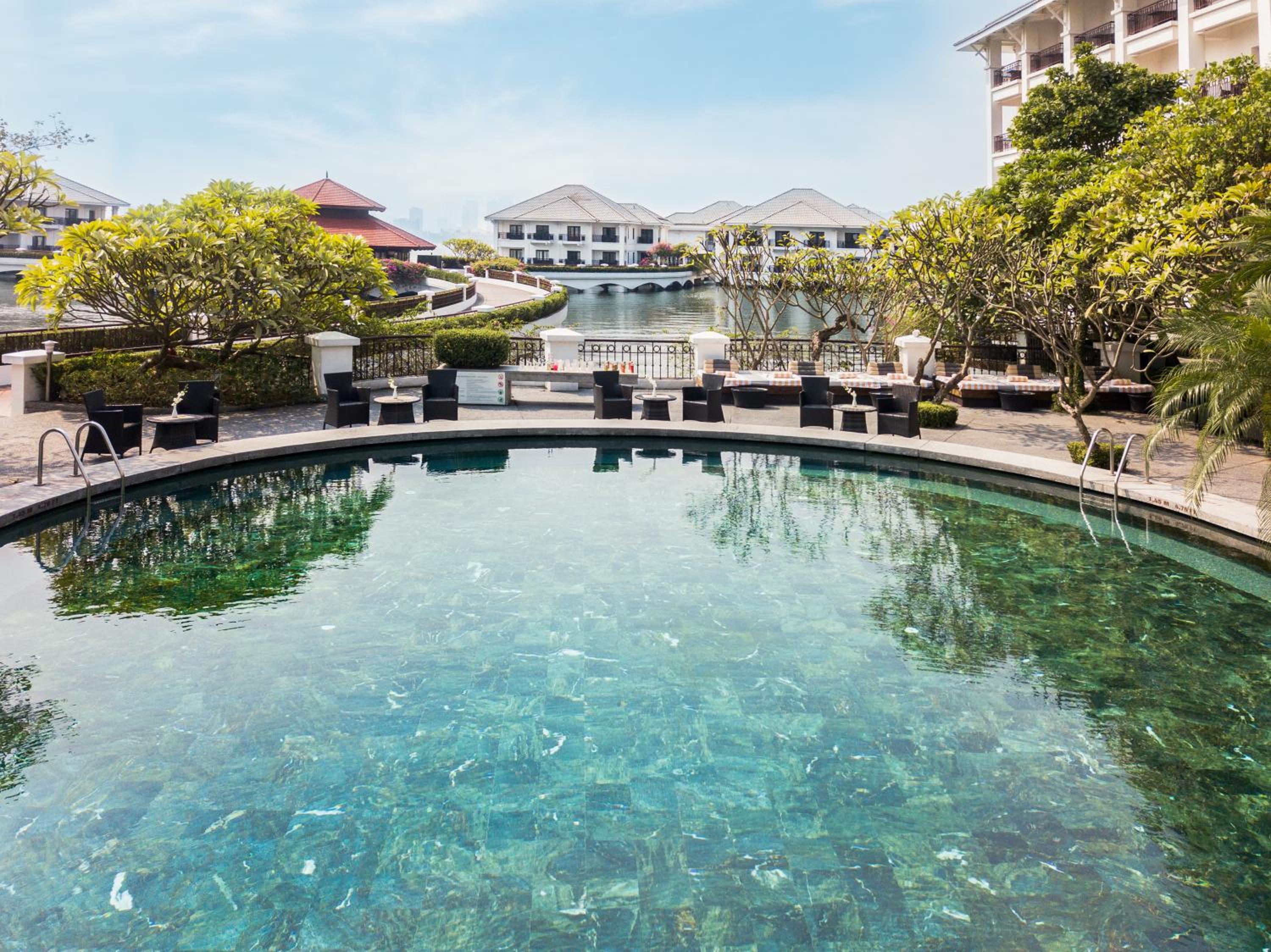 InterContinental Hanoi Westlake by IHG 80