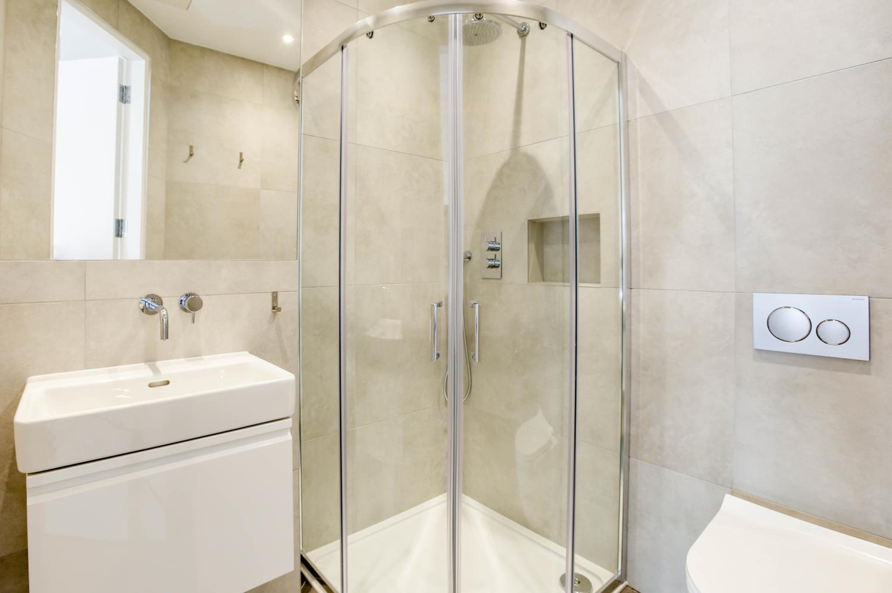 StayPrime Kensington Serviced Apartments