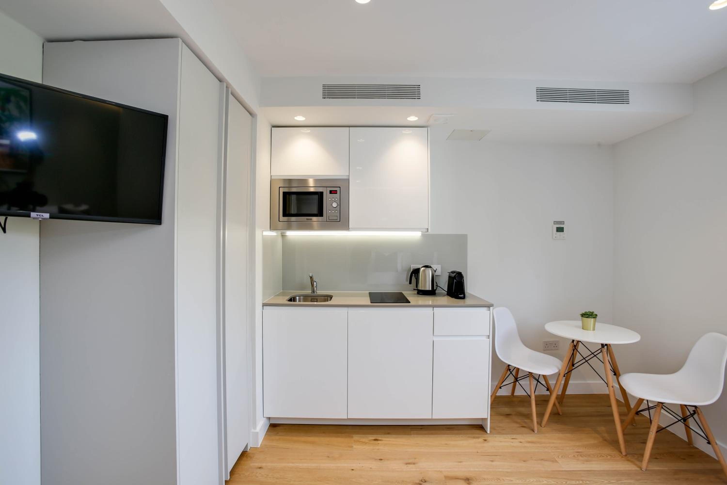 StayPrime Kensington Serviced Apartments