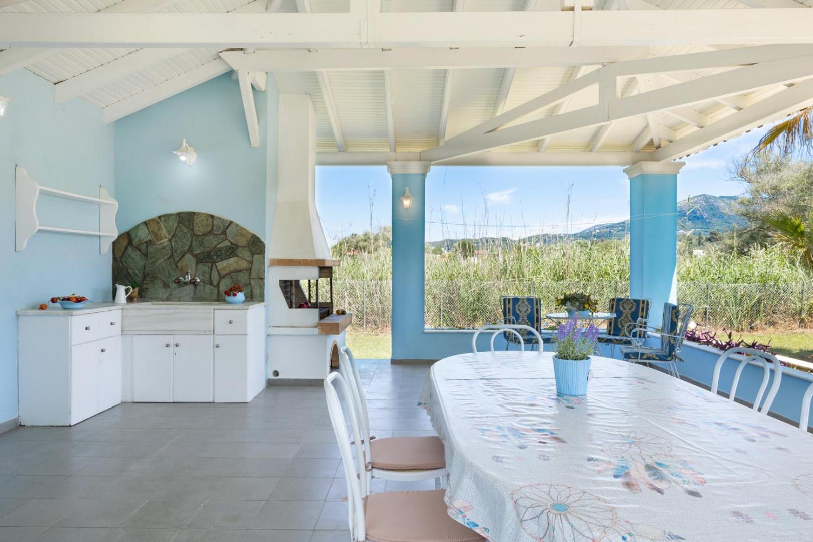 Villa Amorossa with Garden View & Shared Pool by Konnect, Roda Corfu view 5