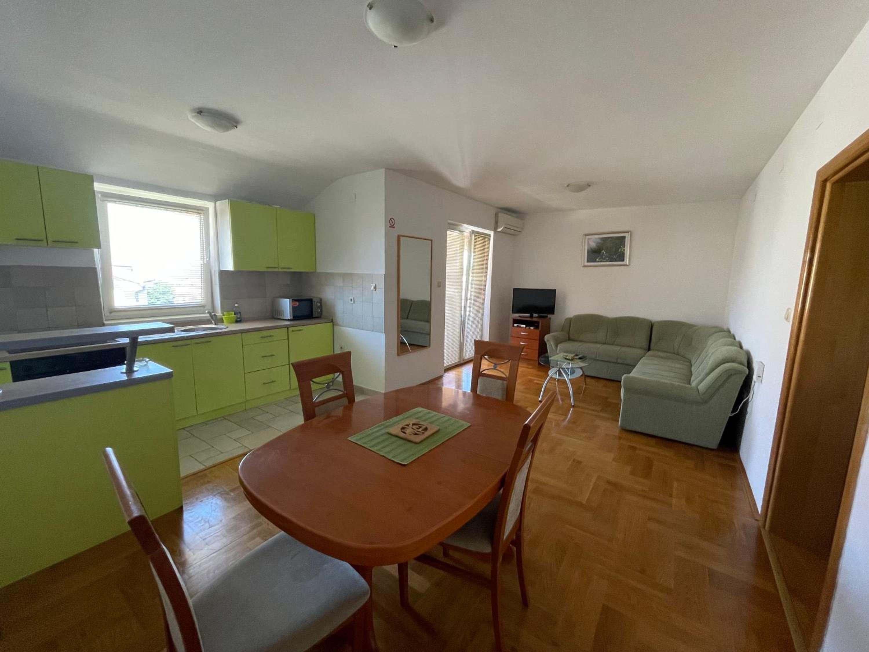 Apartments Dunja Malinska