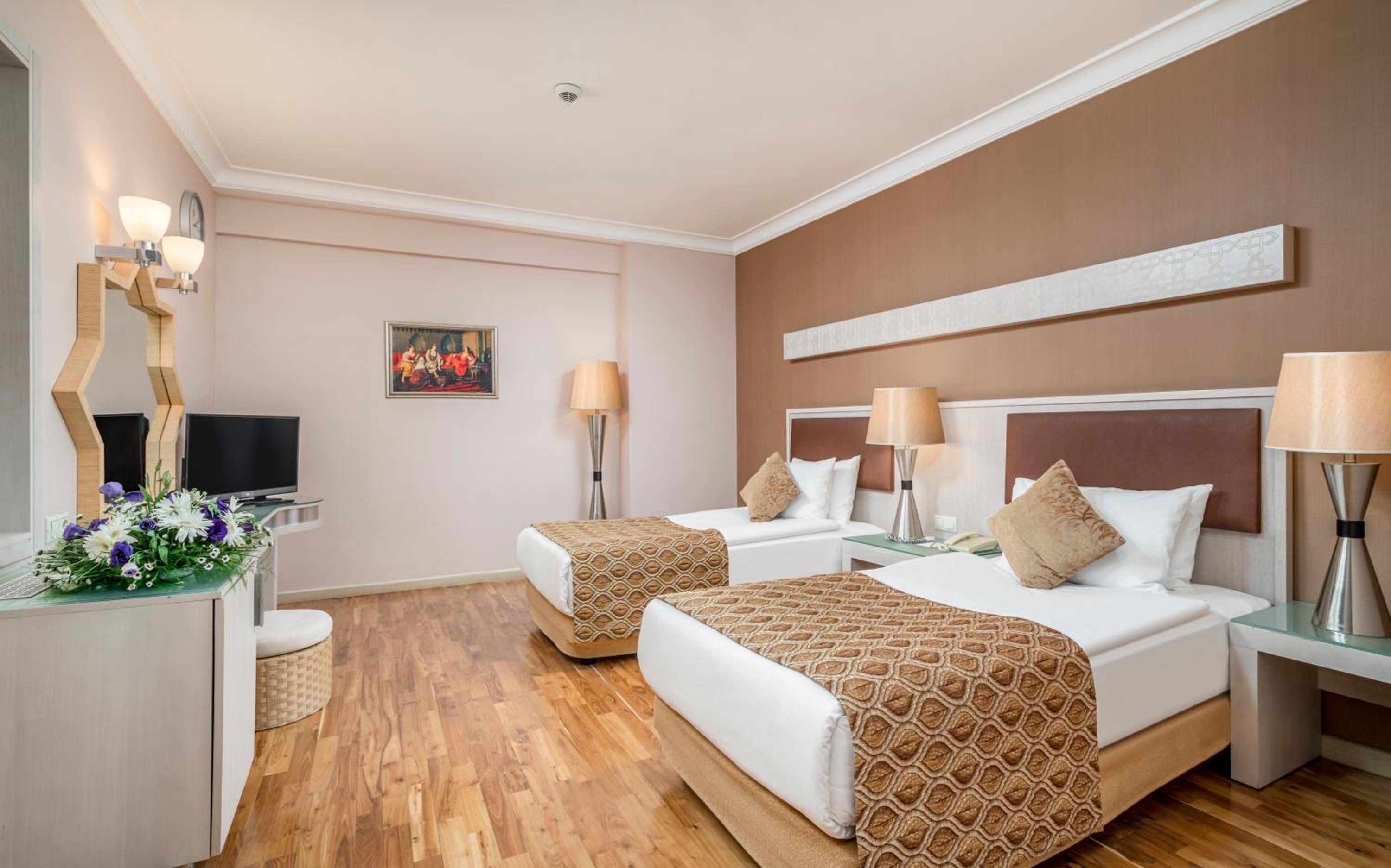 Mukarnas Spa & Resort Hotel
