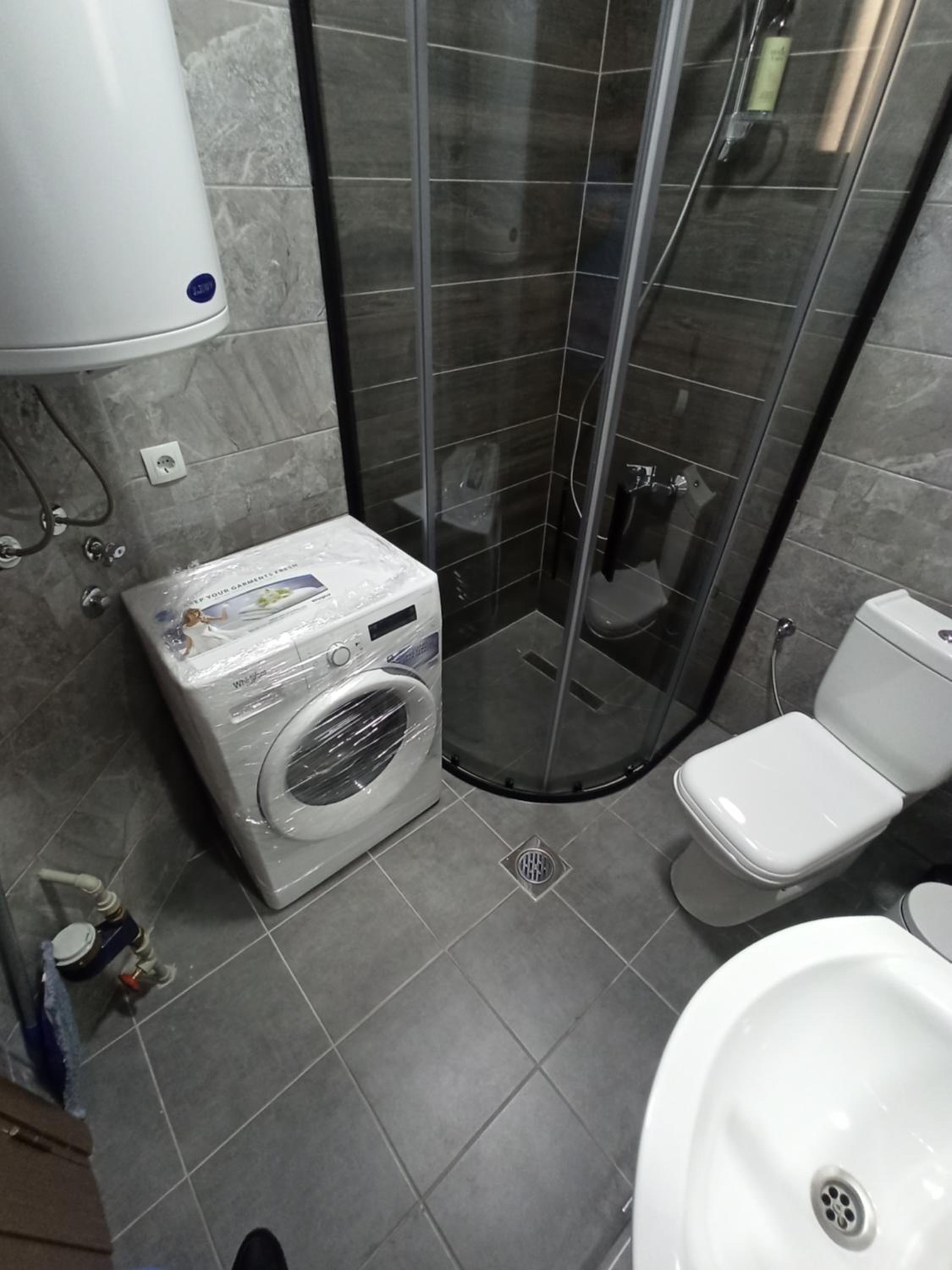 Photo 12