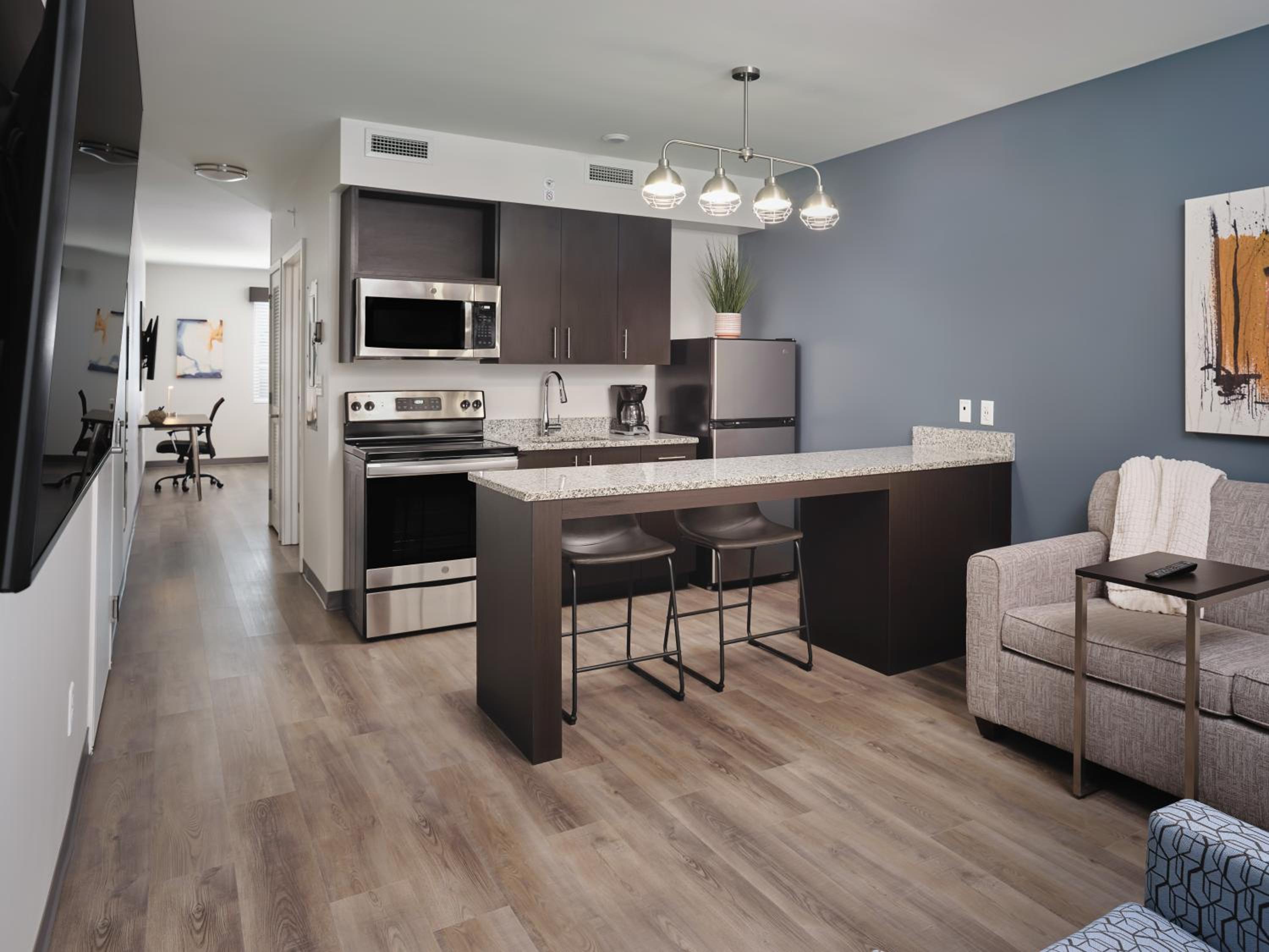 Raleigh Vacations - stayAPT Suites Raleigh-Durham/RTP - Property Image 1