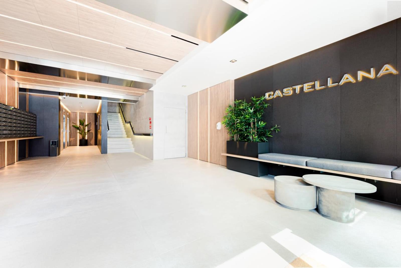 Unique and sophisticated design homes in Madrid financial centre photo 4