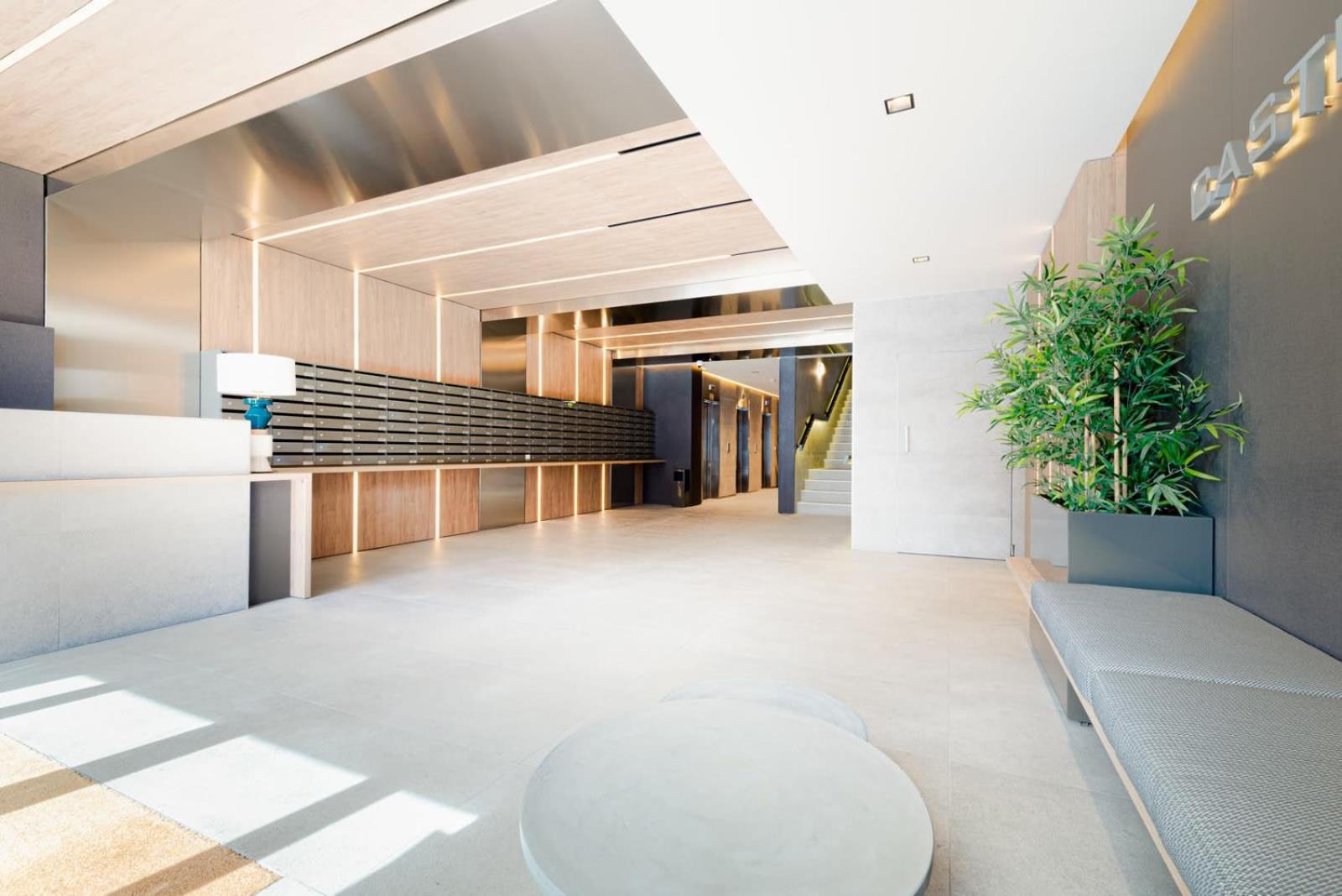 Unique and sophisticated design homes in Madrid financial centre photo 3