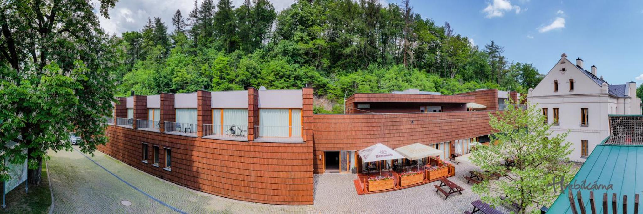 Restaurace a Pension Hřebíkárna