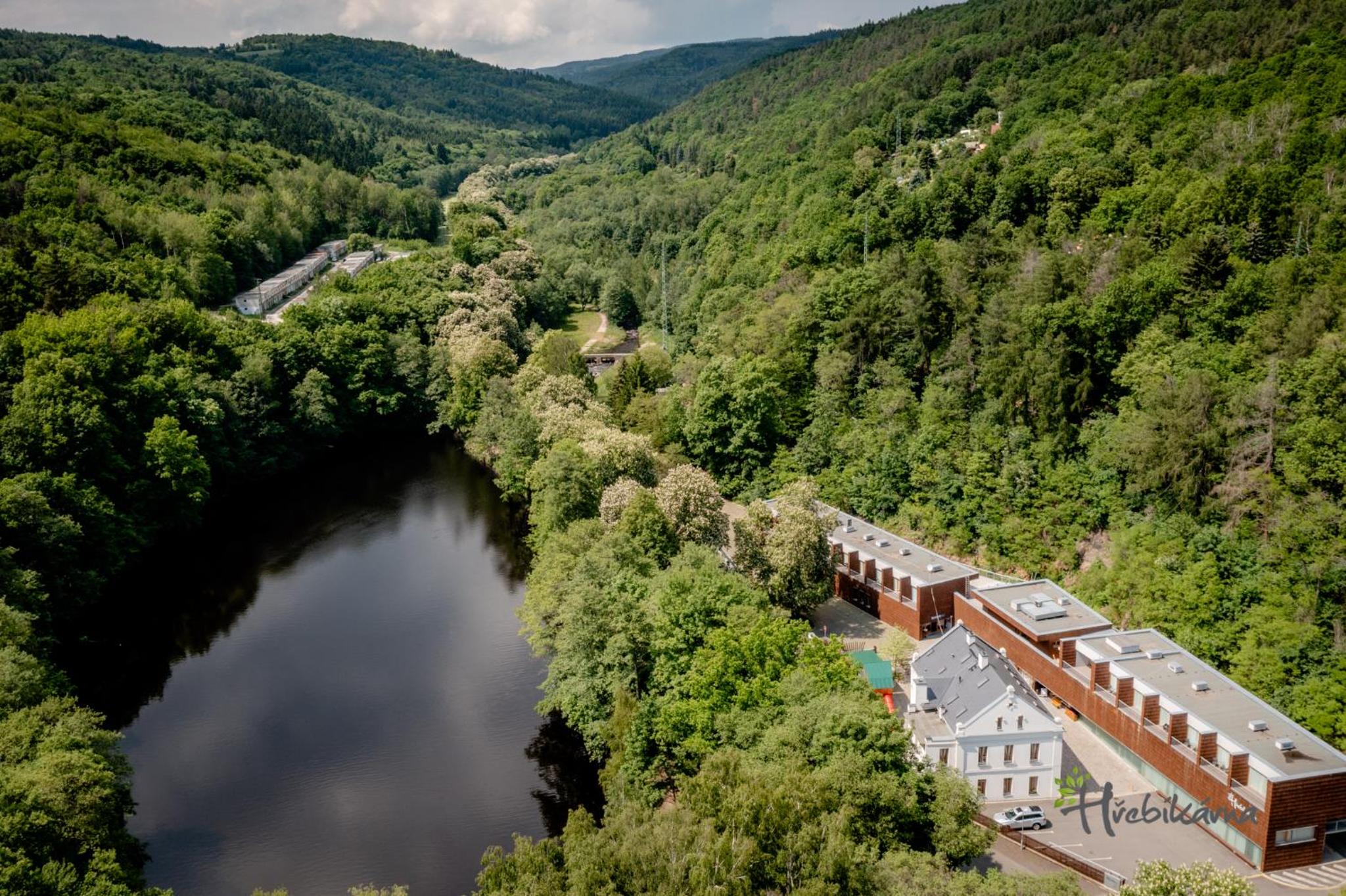 Restaurace a Pension Hřebíkárna