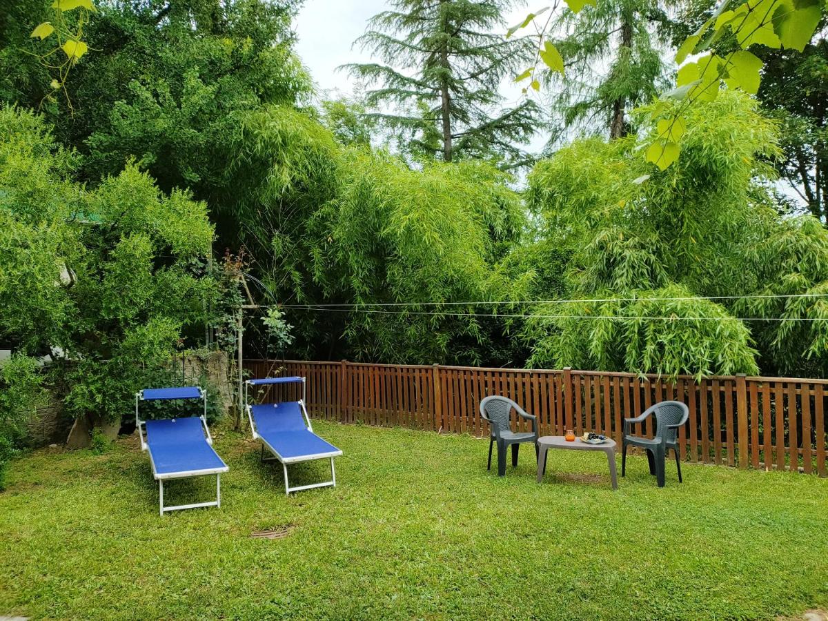 2 bedrooms appartement with enclosed garden and wifi at Arona 3 km away from the beach