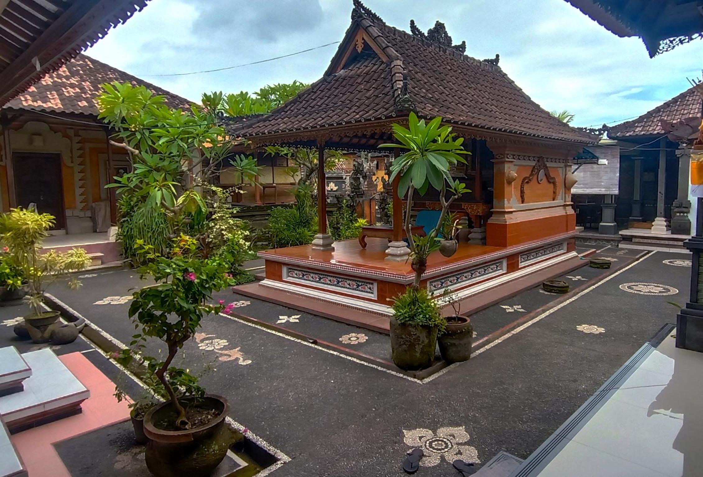 TRESNA HOMESTAY view 5