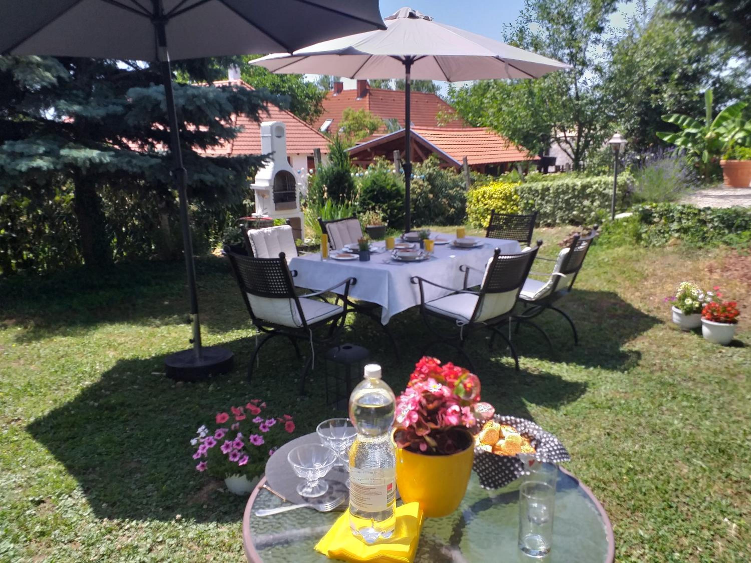ART INN APARTMANHÁZ BALATON-GYENESDIÁS
