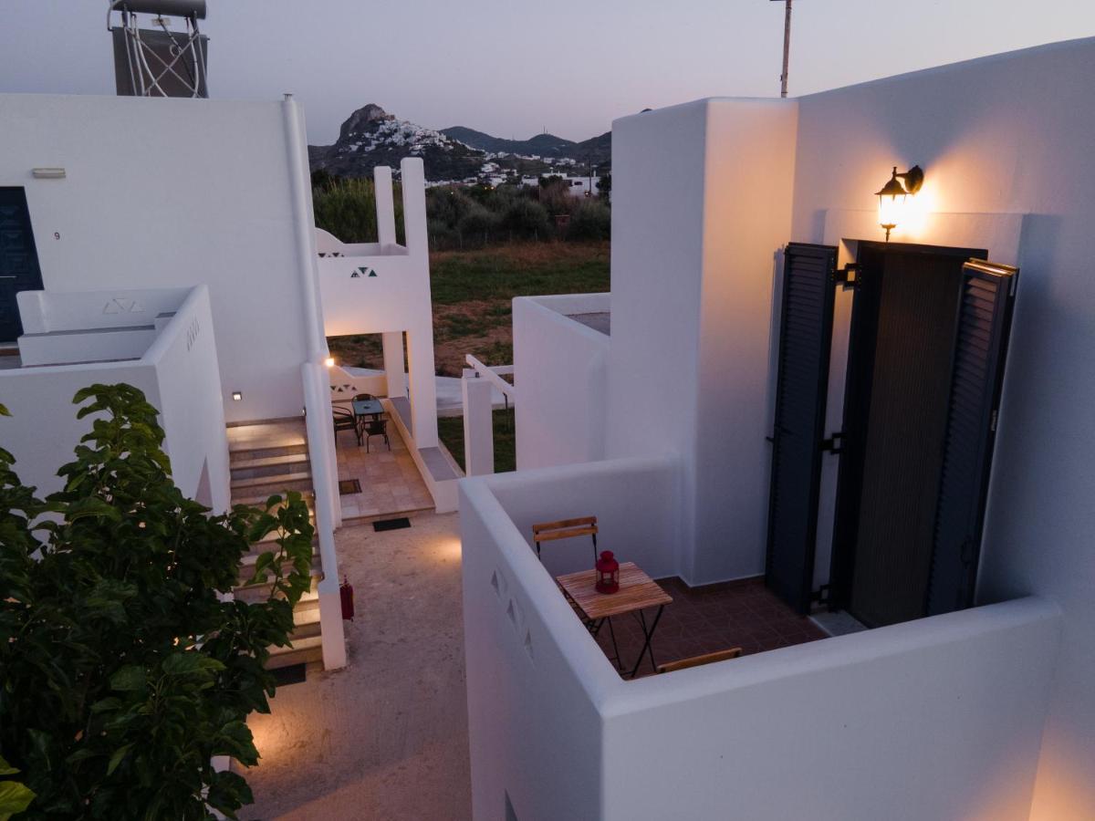 Liostasi Houses