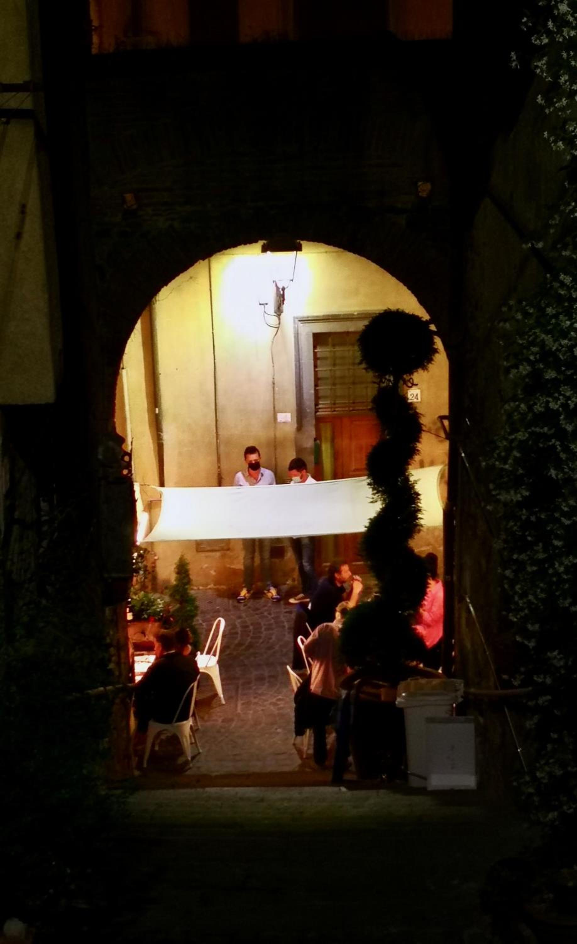 CASA PAOLINA NEL CENTRO DI BRACCIANO