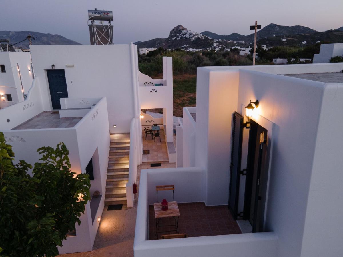 Liostasi Houses