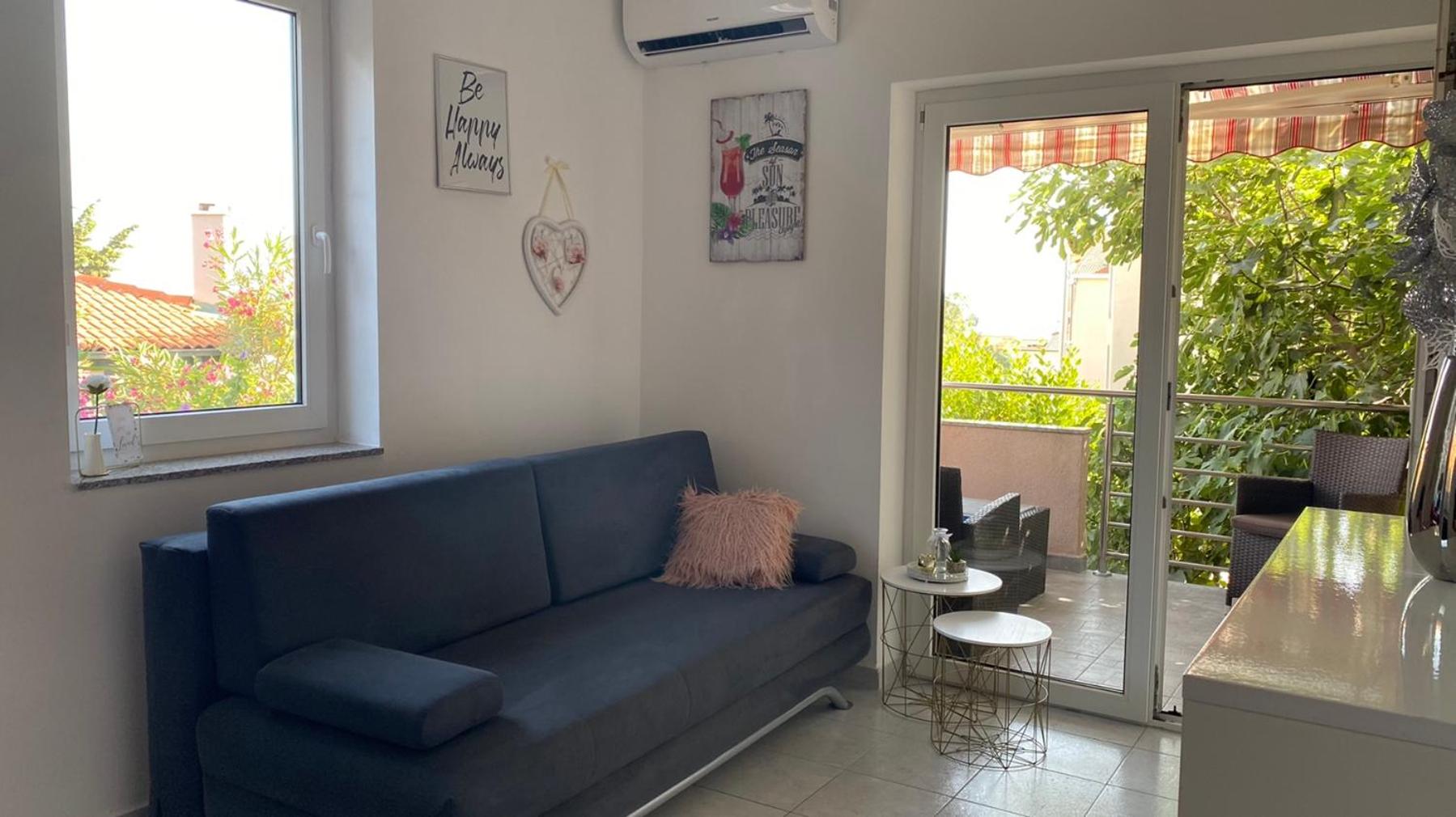 Apartman Dora Novalja view 4