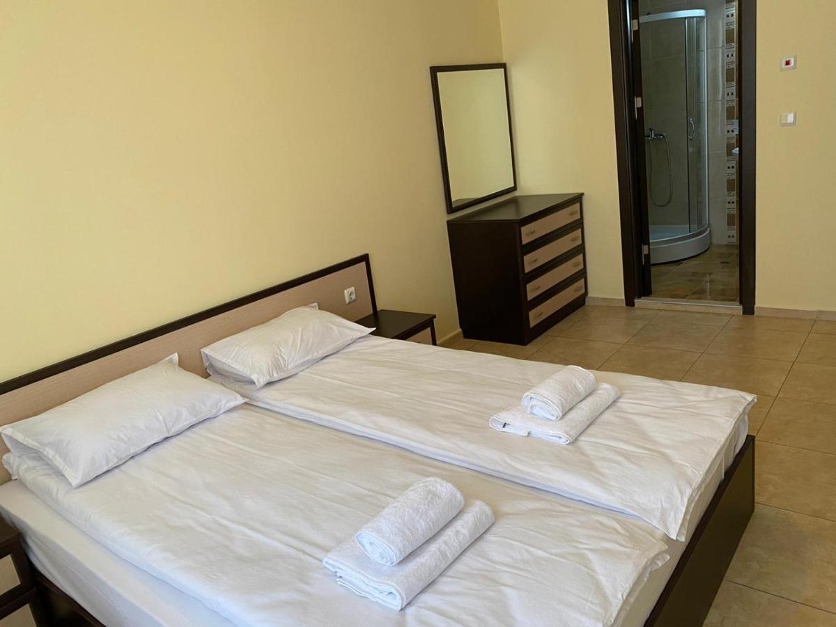 3 Room Family Apartment with Pool View (4 min. away from the Sea) view 2