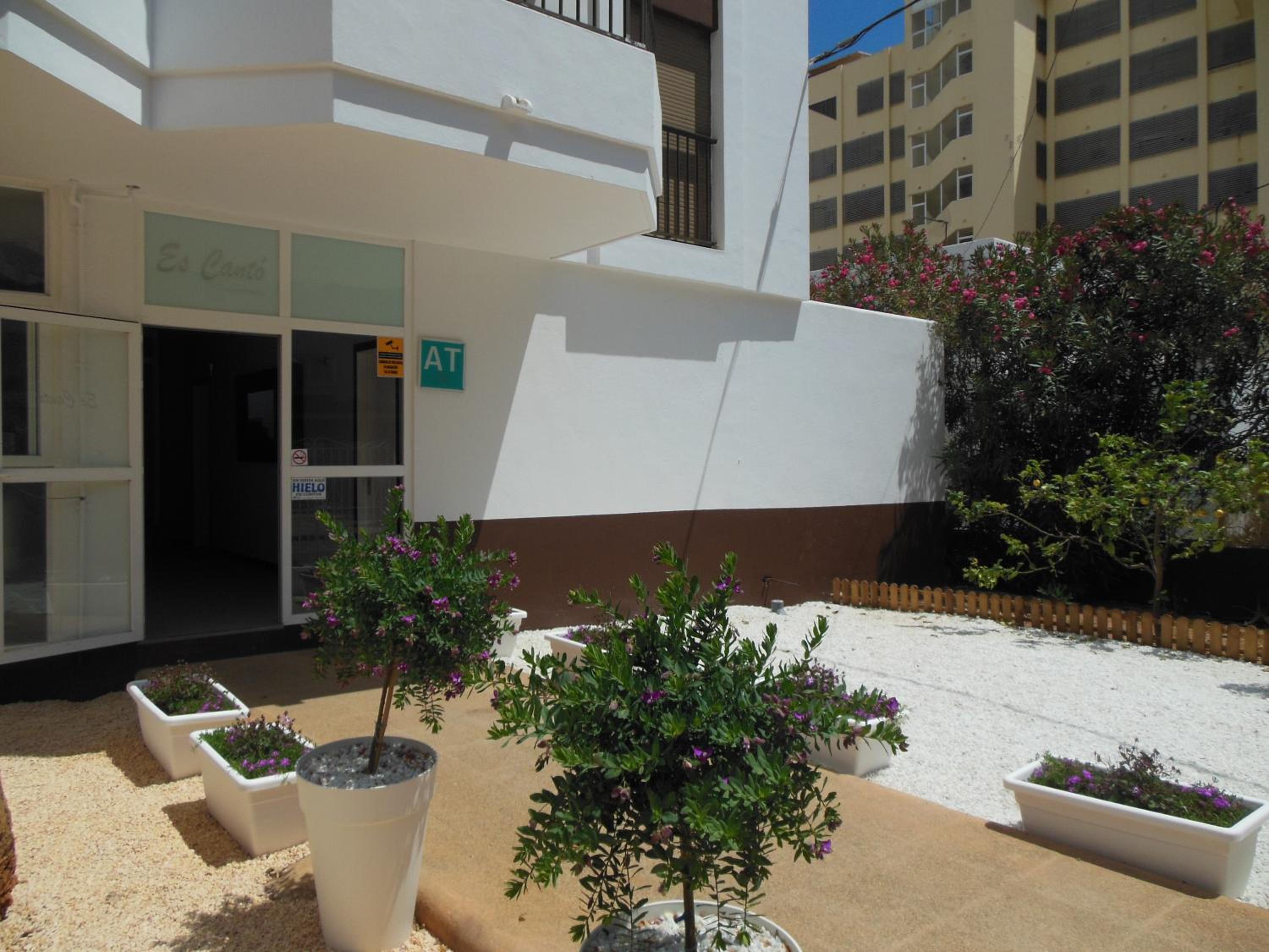 Apartamentos Es Cantó
