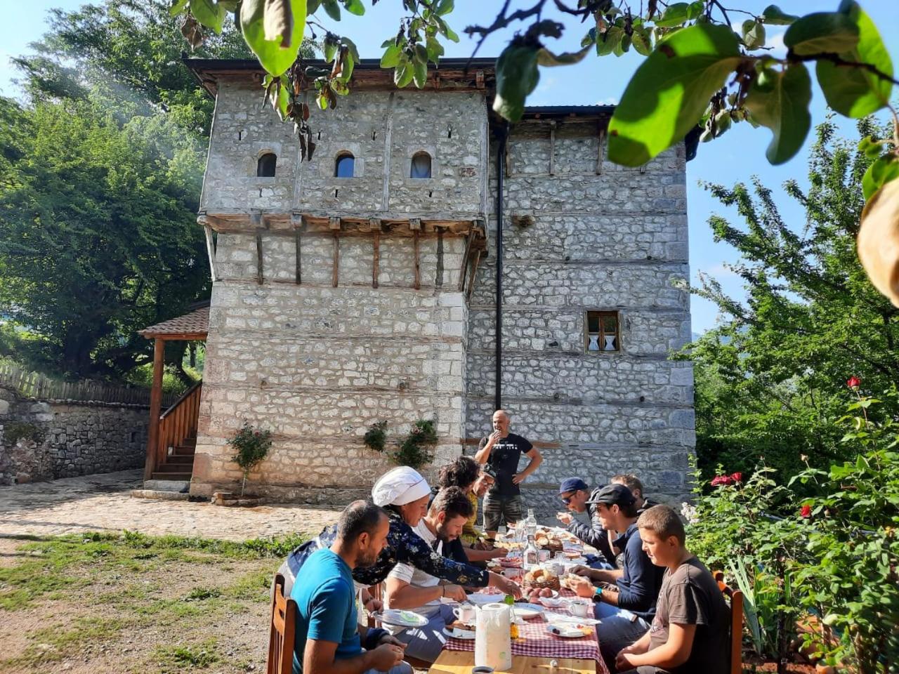 Kulla Hupi Agriturism