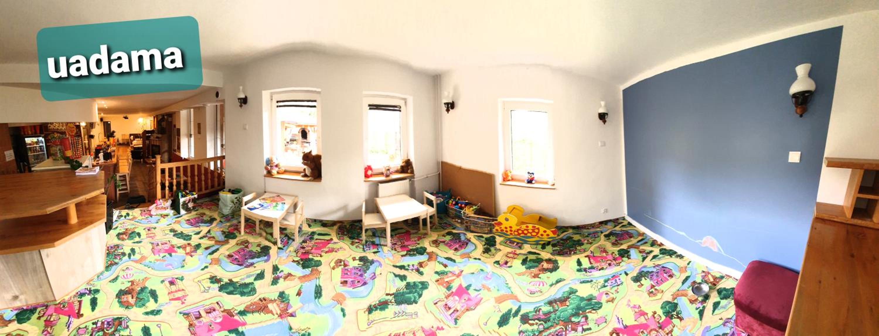 Photo 11