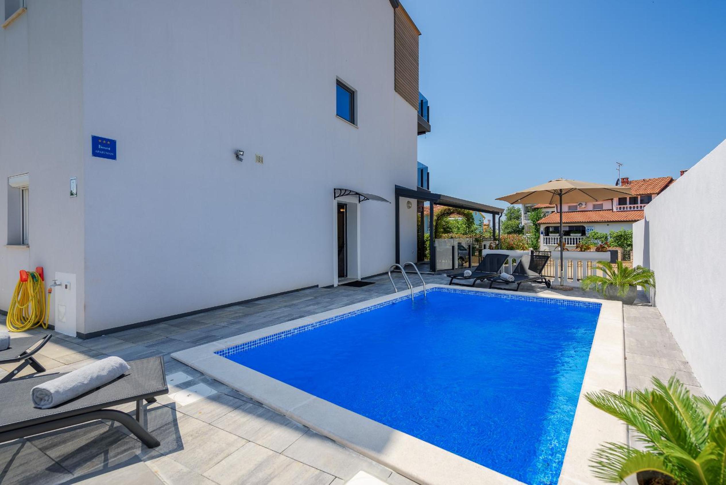 Apartment Vedran with pool, near Porec view 5