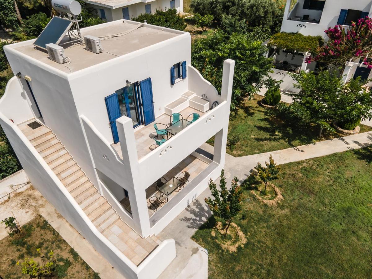 Liostasi Houses
