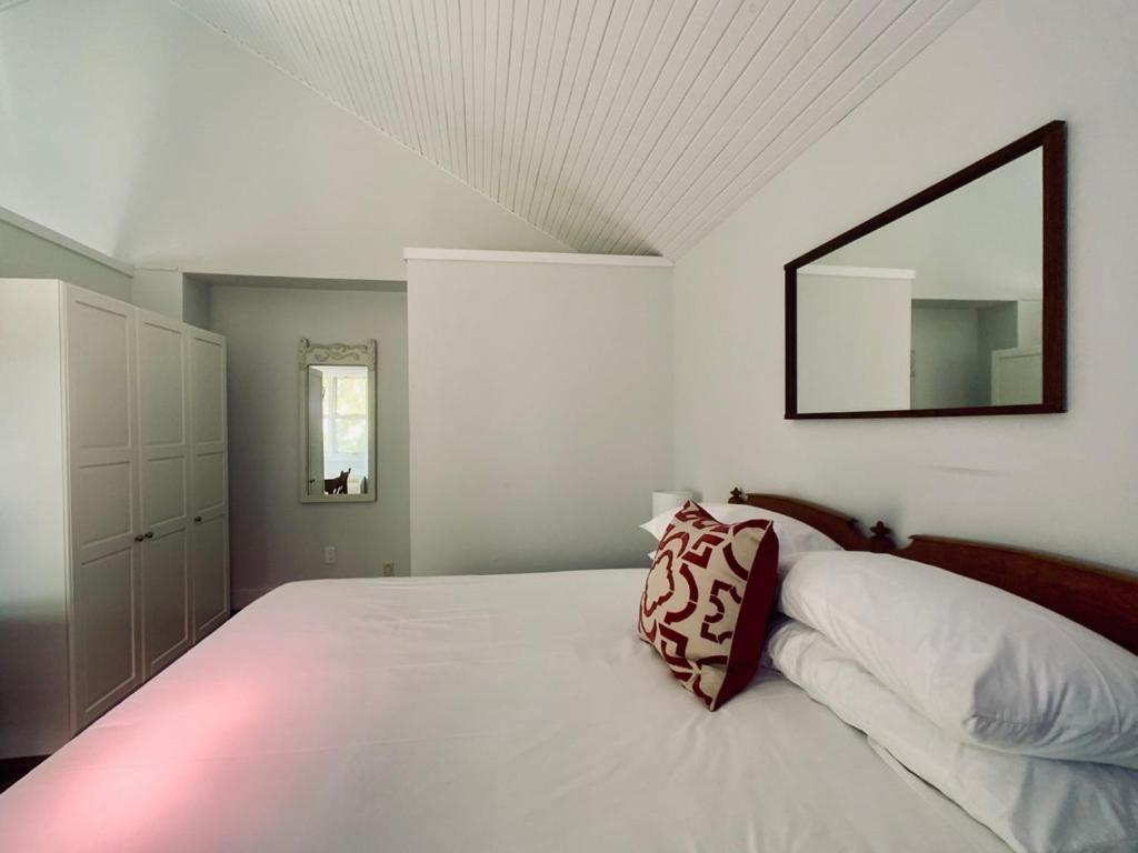 The Kent Motel
