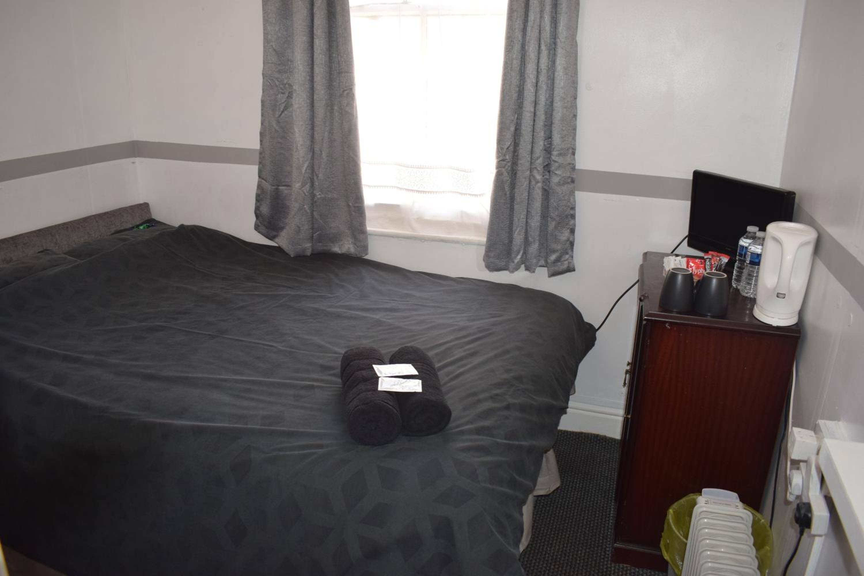 MyRoomz Orchid Hotel