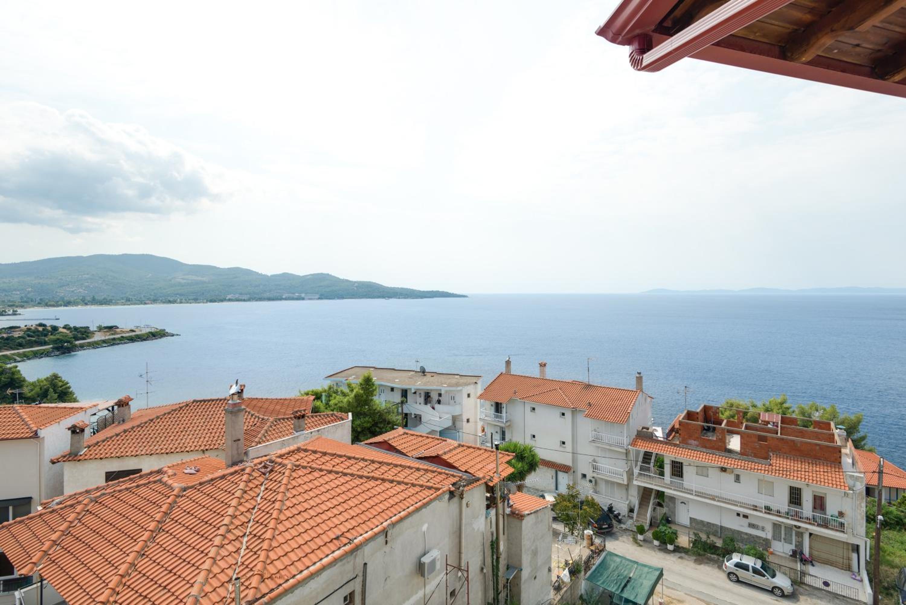 Elegant Apartment with Sea View in Neos Marmaras | 93 sqm
