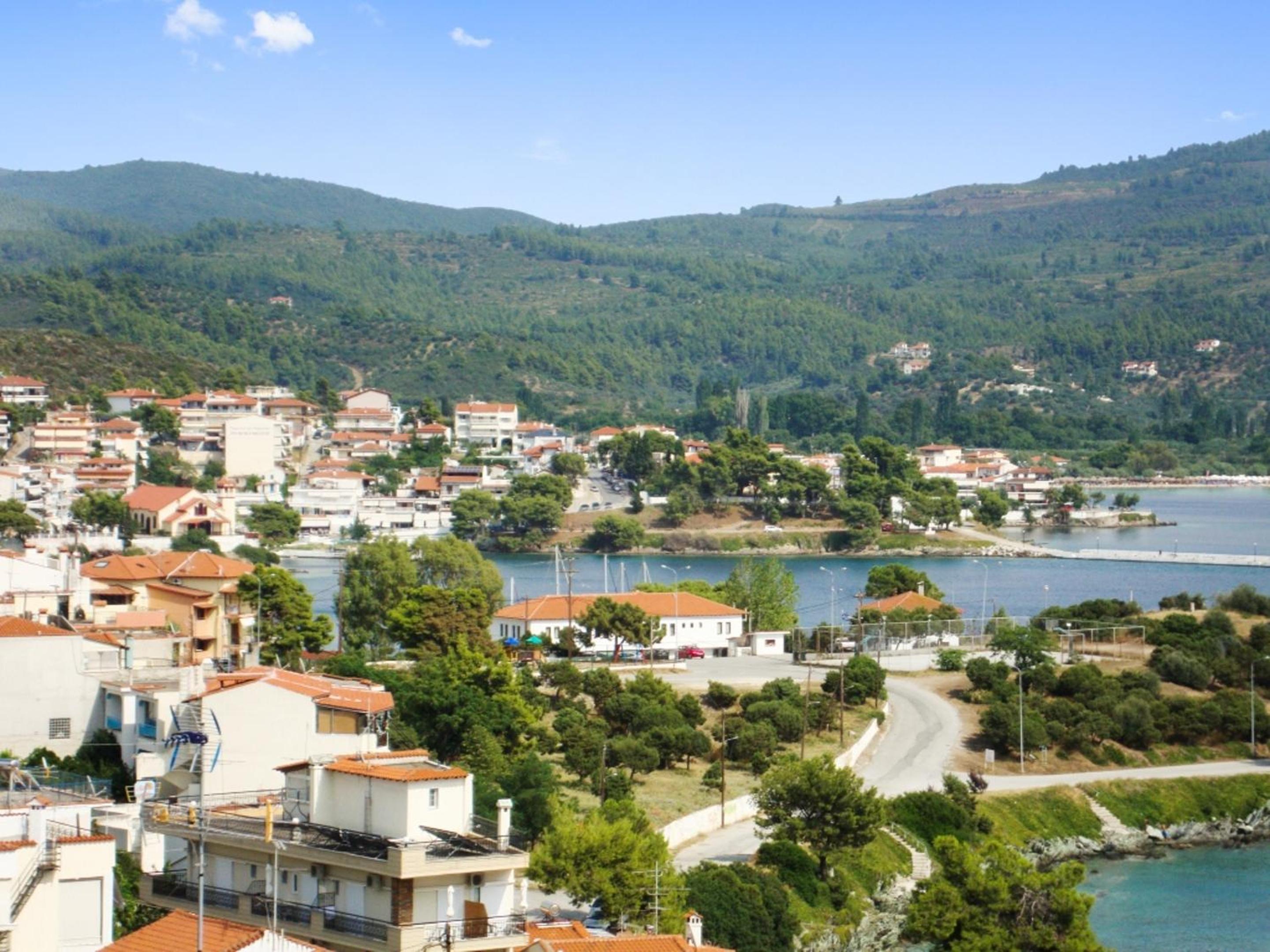 Elegant Apartment with Sea View in Neos Marmaras | 93 sqm