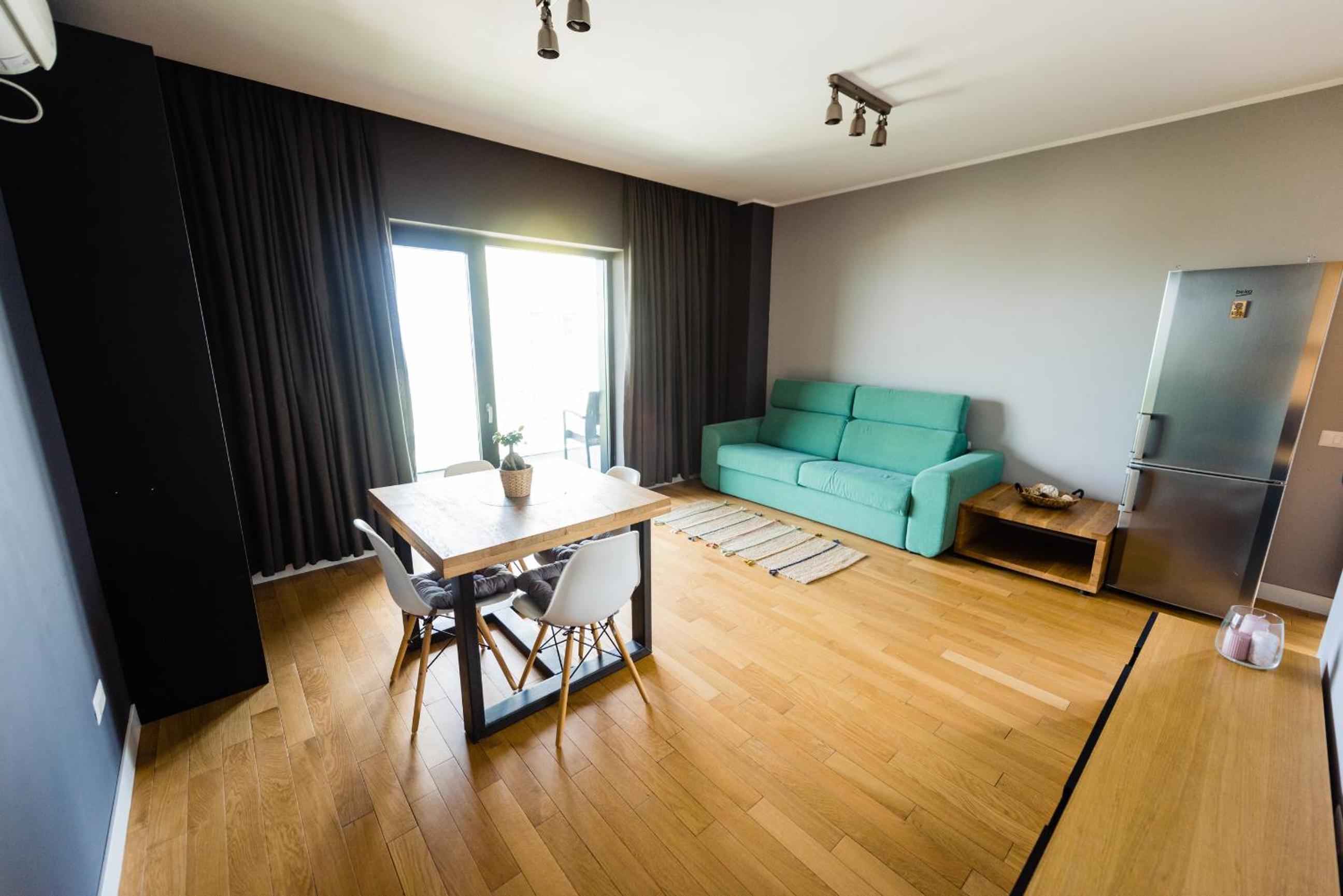 Pupa Residence