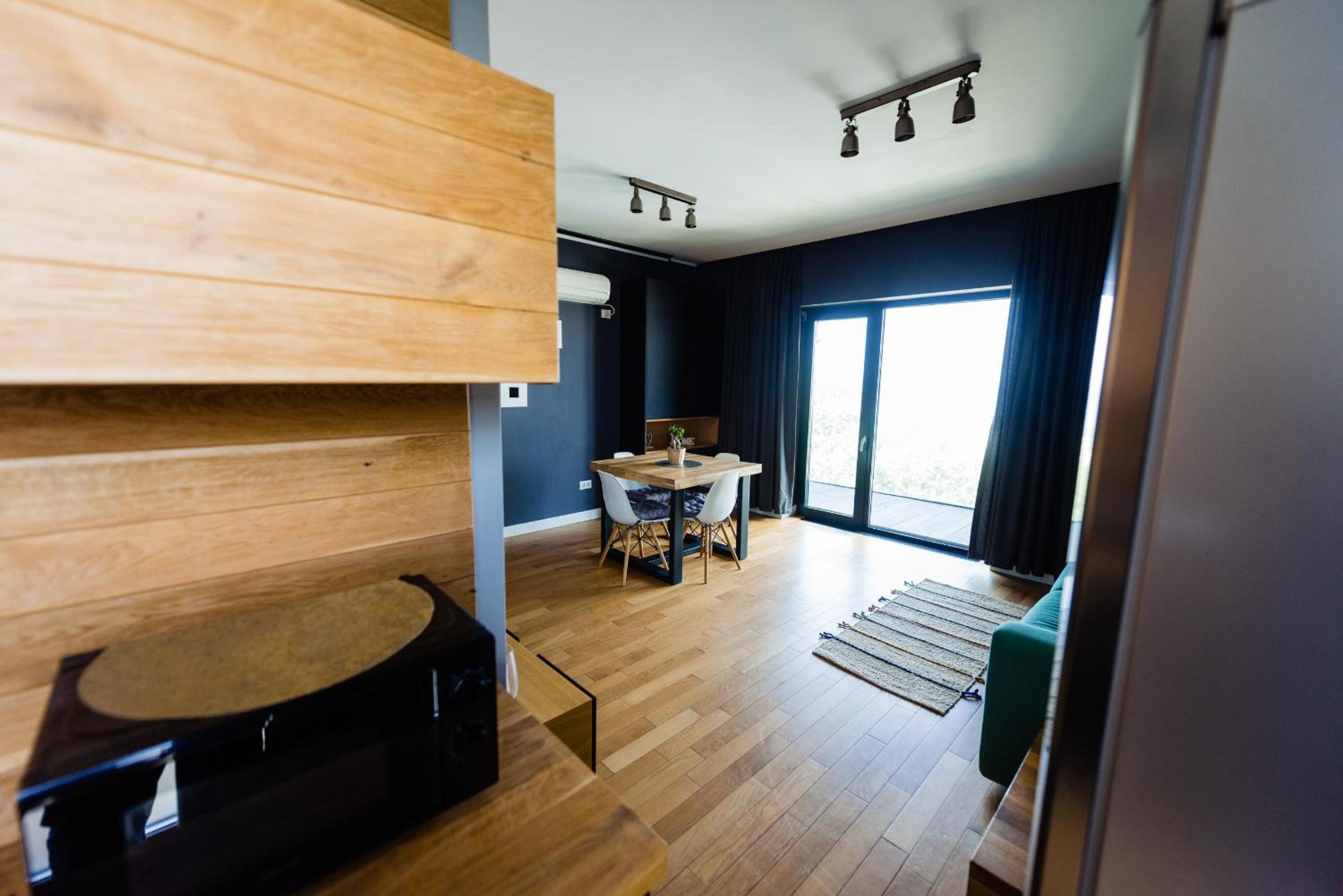 Pupa Residence