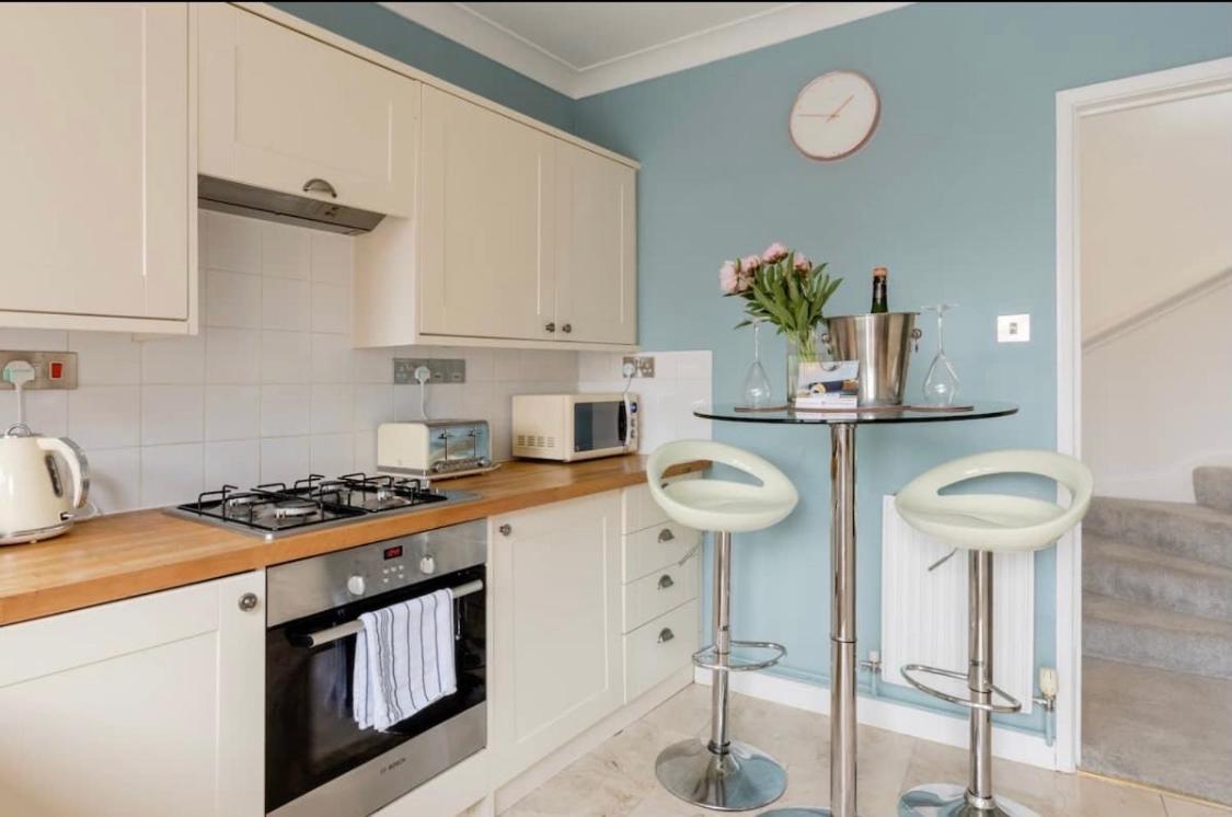 Rose Mews Central Broadstairs view 2