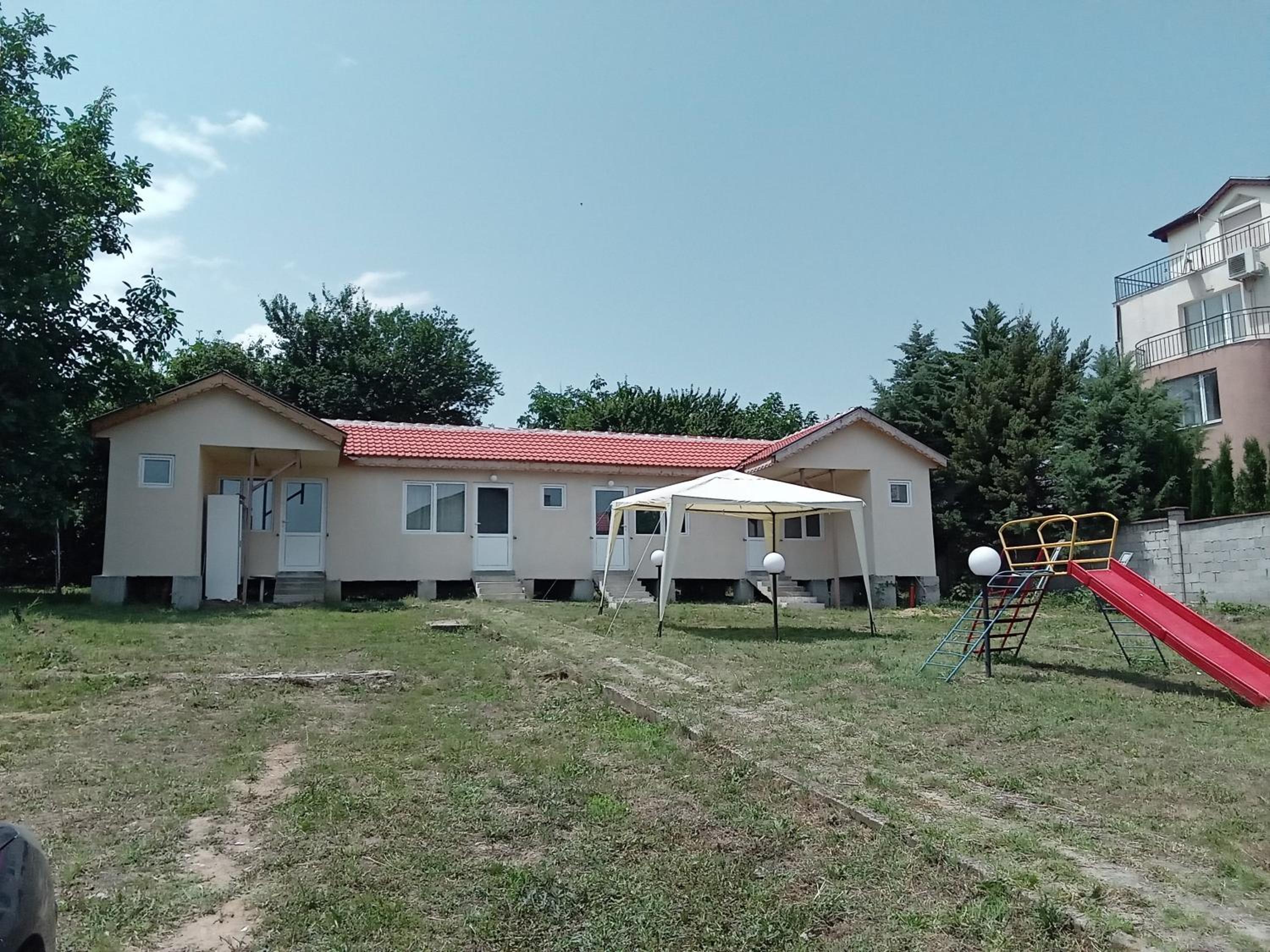 Krimski Guest House and Bungalows