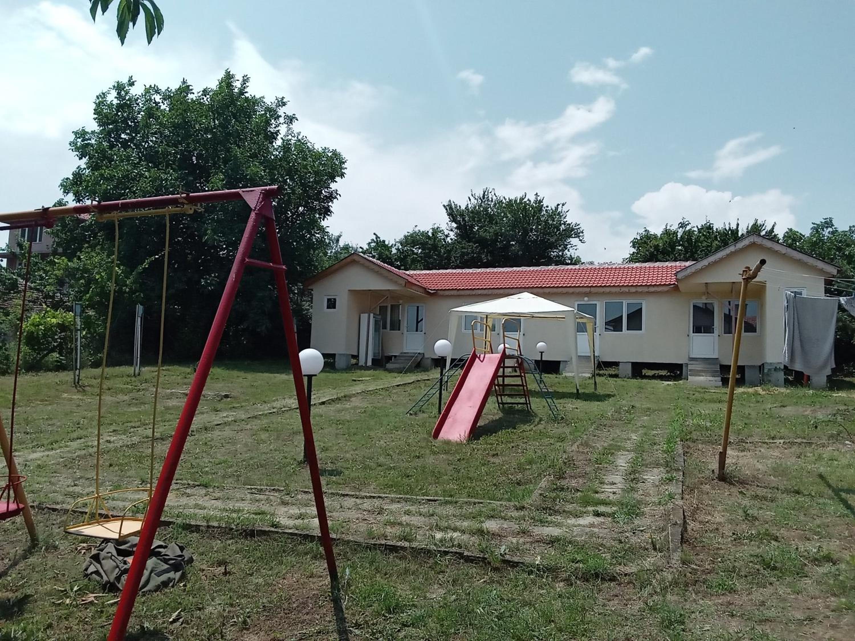 Krimski Guest House and Bungalows