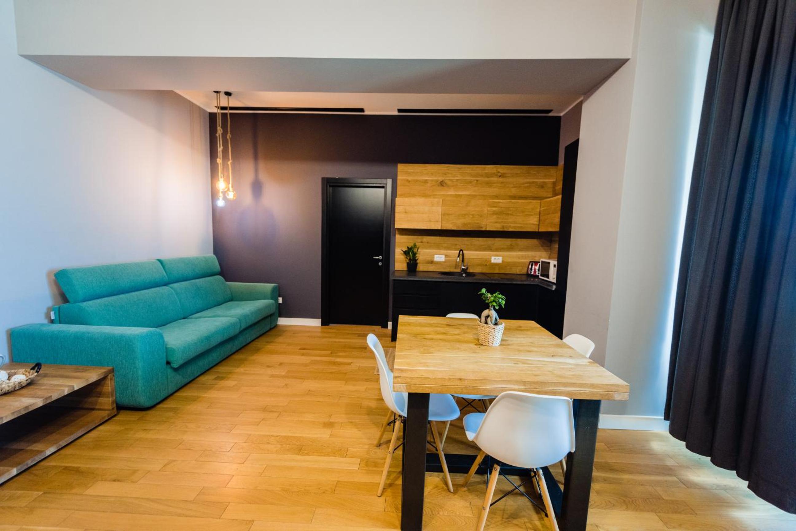 Pupa Residence