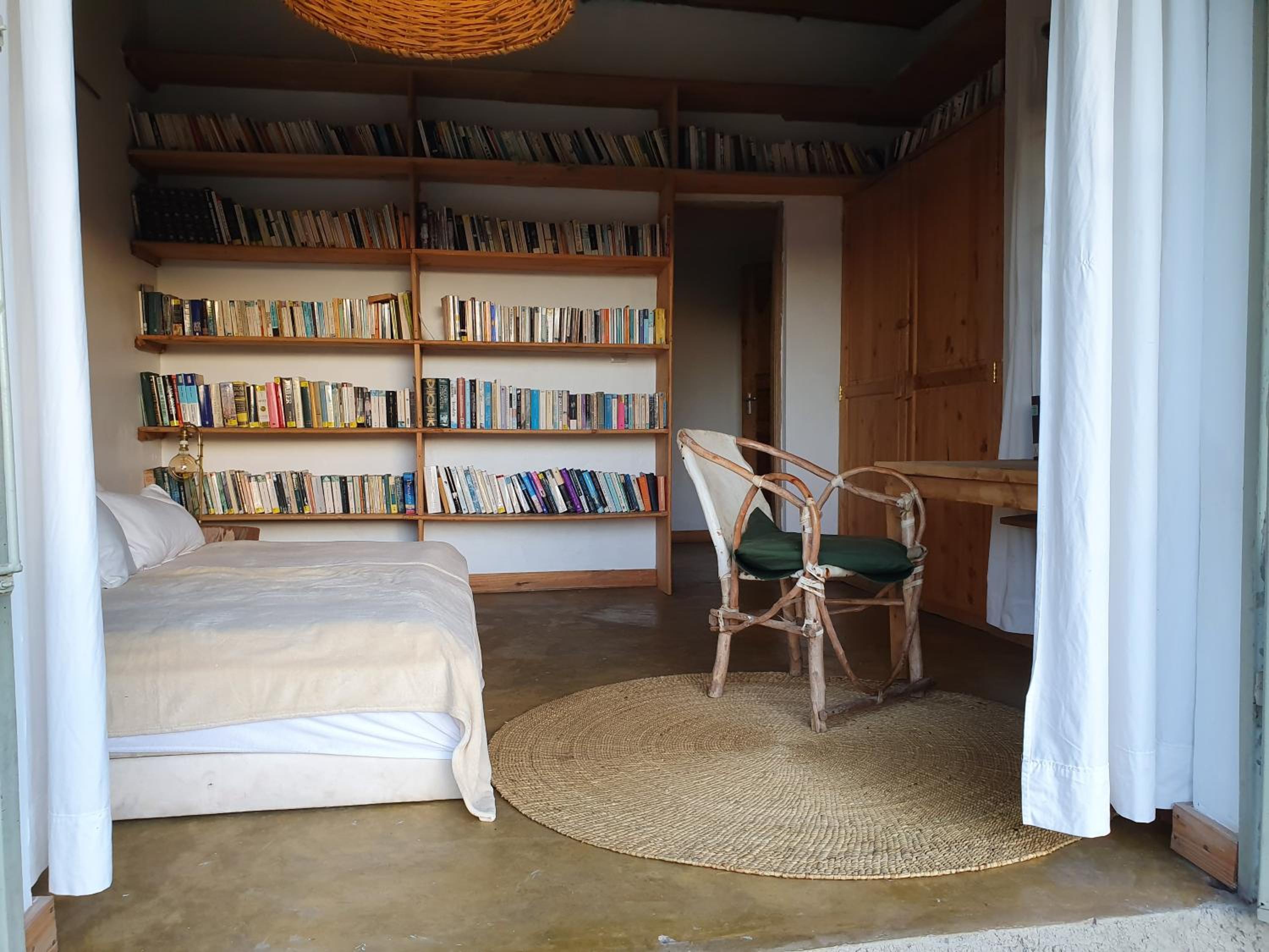 Hillside Retreat – Africa Amini Life