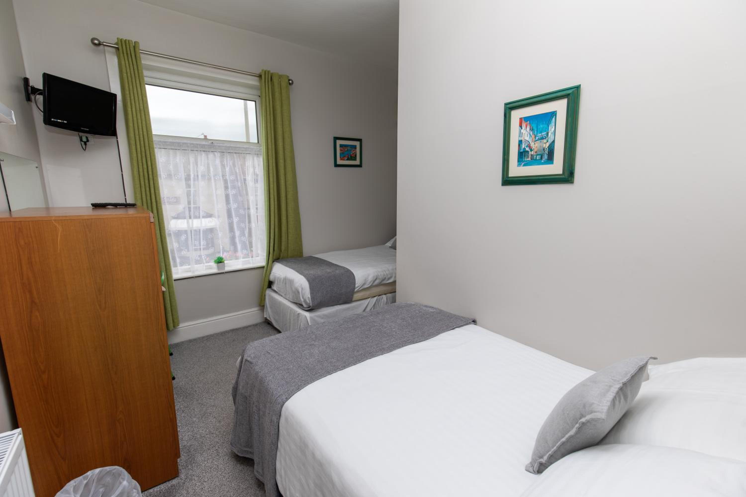 California Guest House