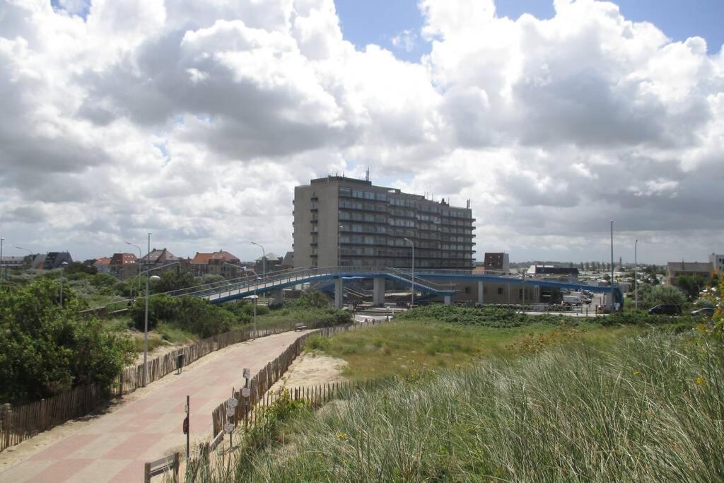 Appartement Residentie Astrid met private parking view 3