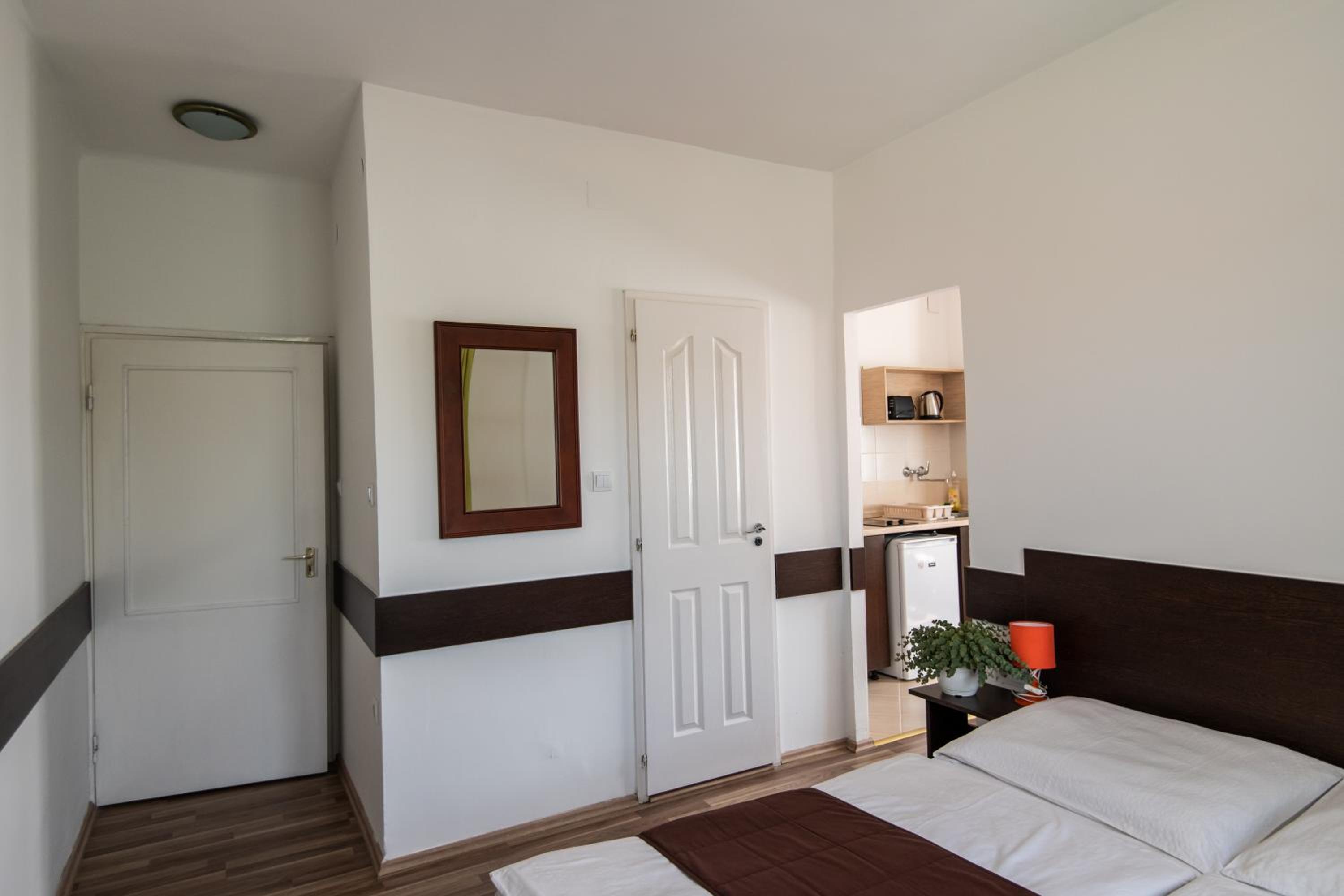 Hello Apartmanház