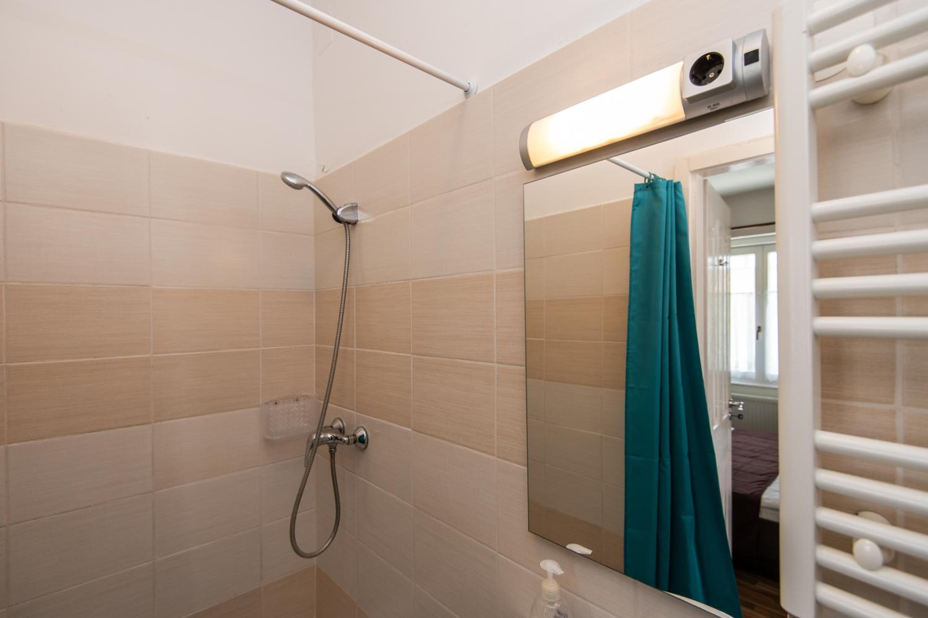 Hello Apartmanház